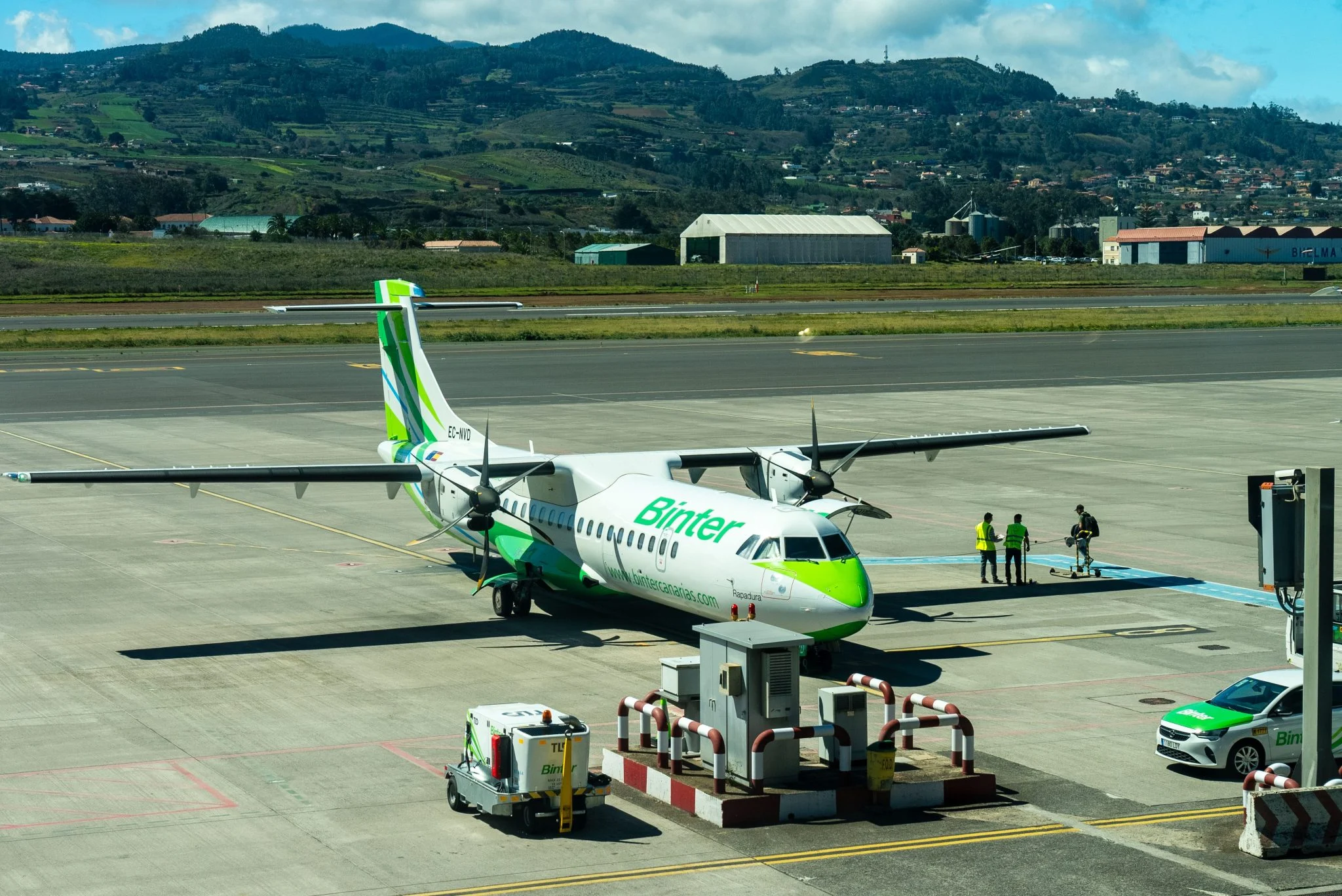 aena-suspende-aparcamiento-guaguas-aerop-portada aparcamiento guaguas aeropuertos Canarias