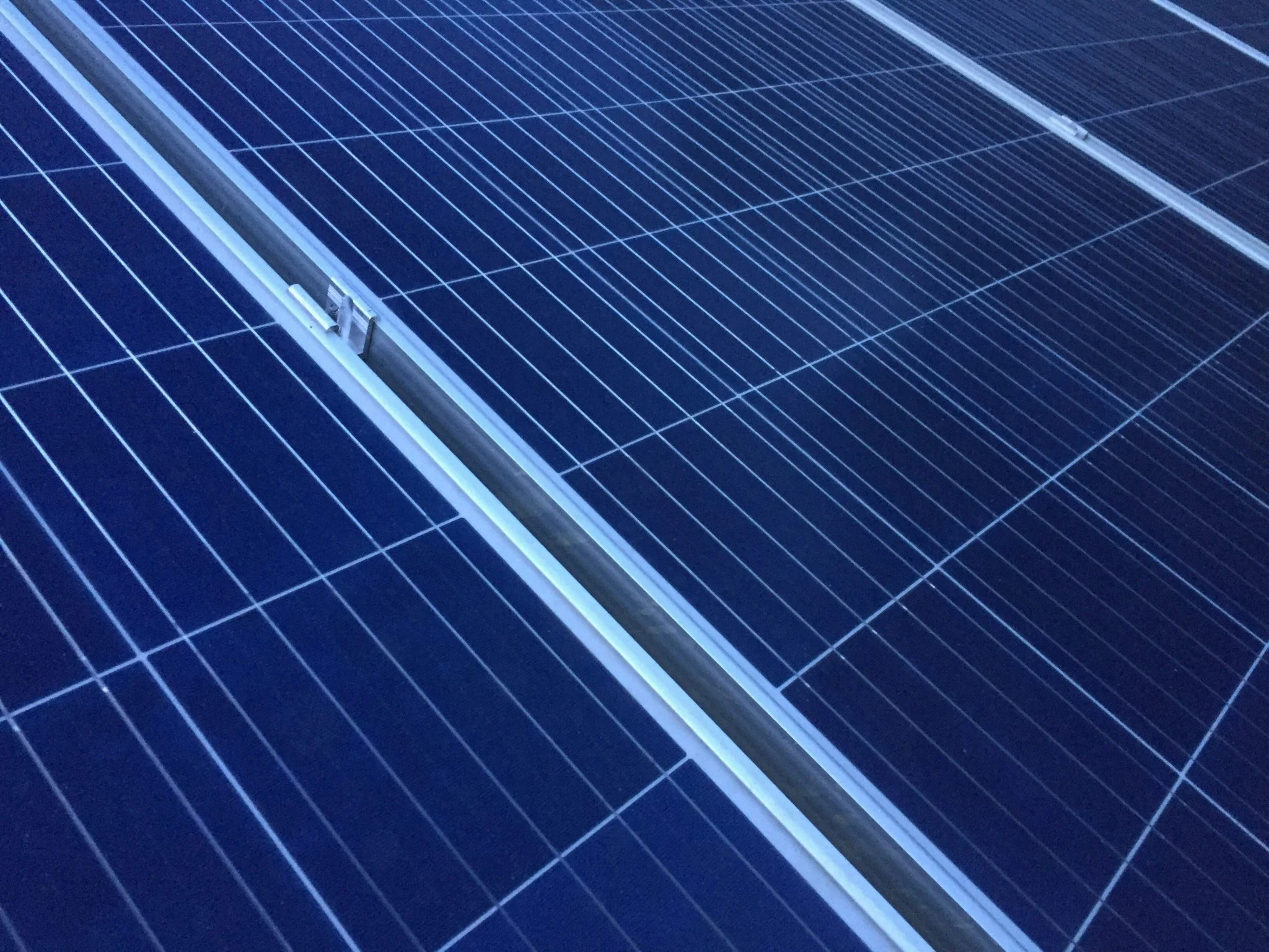 HeliomatiX: el robot de Goldbeck Solar automatiza la construcción solar y reduce un 85% el tiempo de montaje 1 Moncloa Goldbeck Solar HeliomatiX