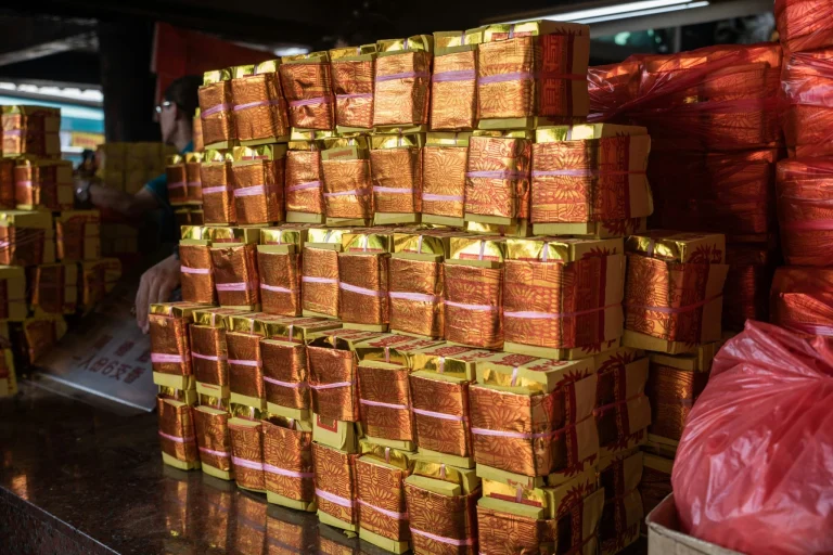 Desmanteladas seis fábricas ilegales de tabaco con 50 detenidos y 20 millones de cigarrillos