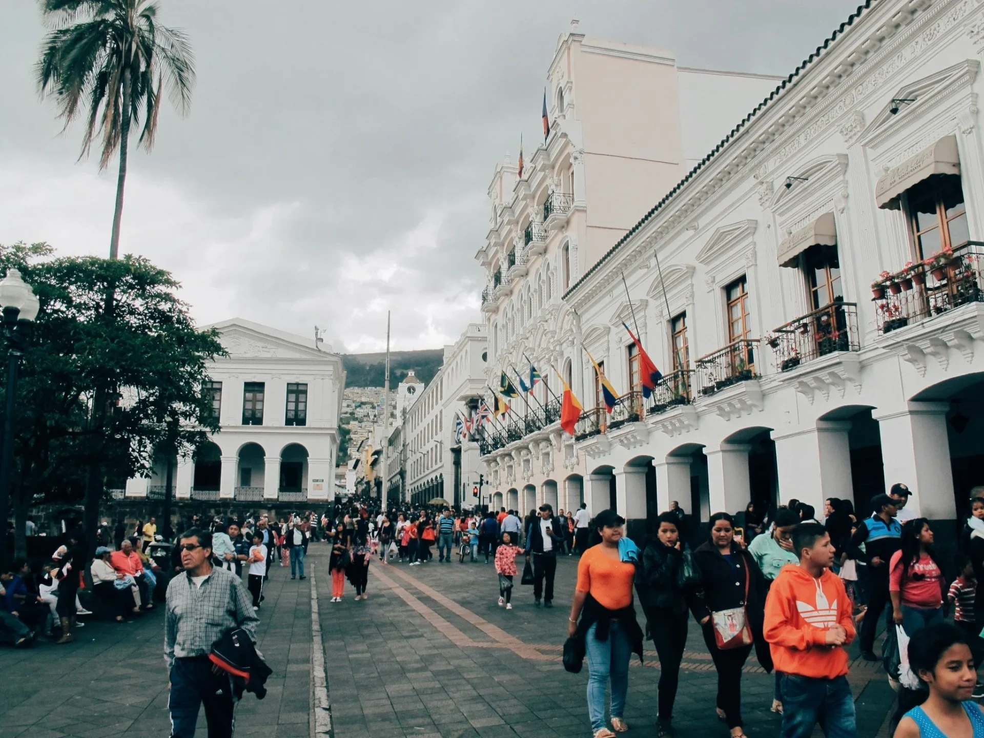 ecuador-crisis-politica-empresas-espanol-portada Ecuador crisis política empresas españolas