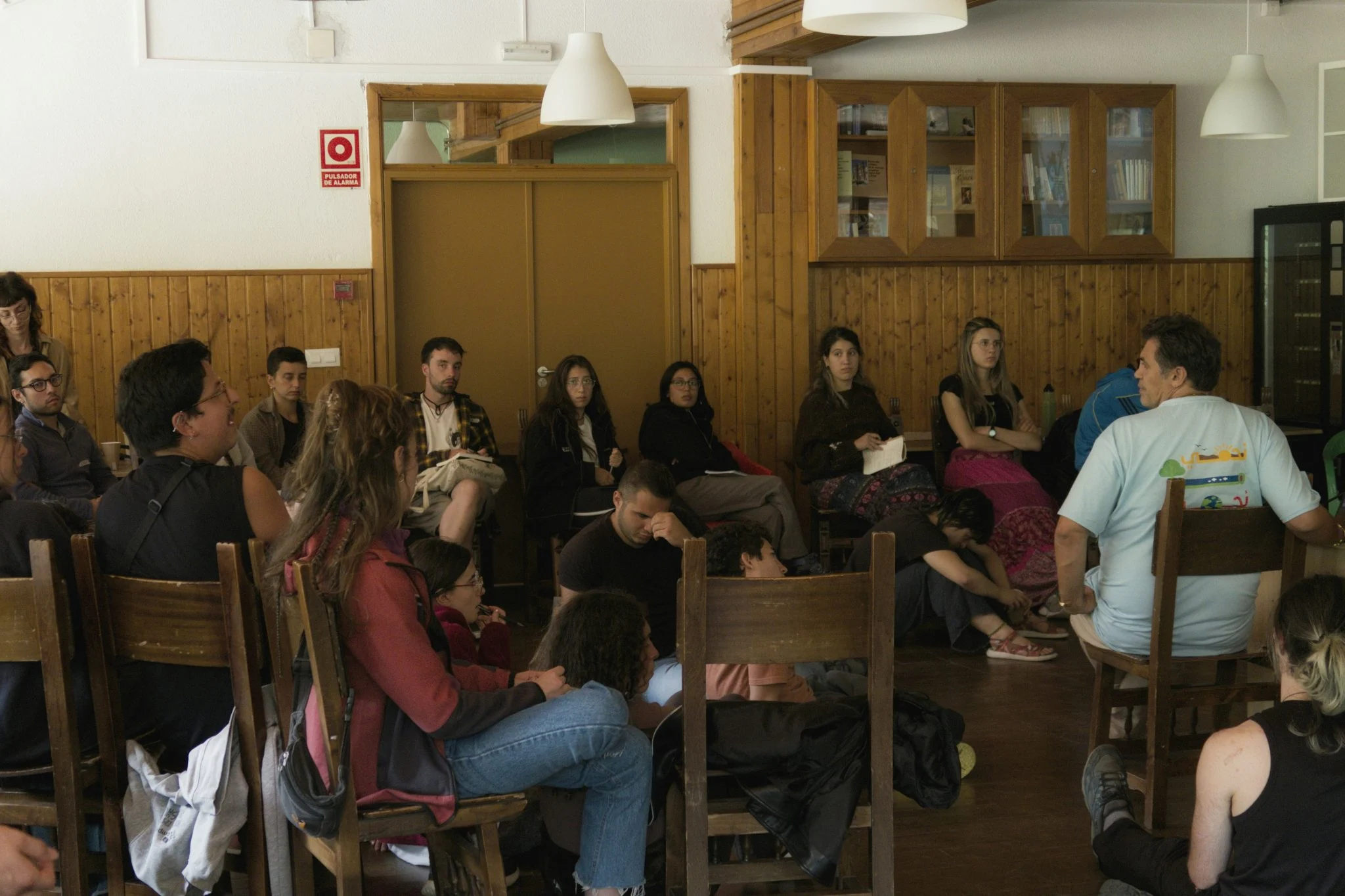 TSJC obliga a una escuela del Maresme a aumentar las clases en castellano por el fallo del TEDH 1 Moncloa inmersión lingüística Cataluña
