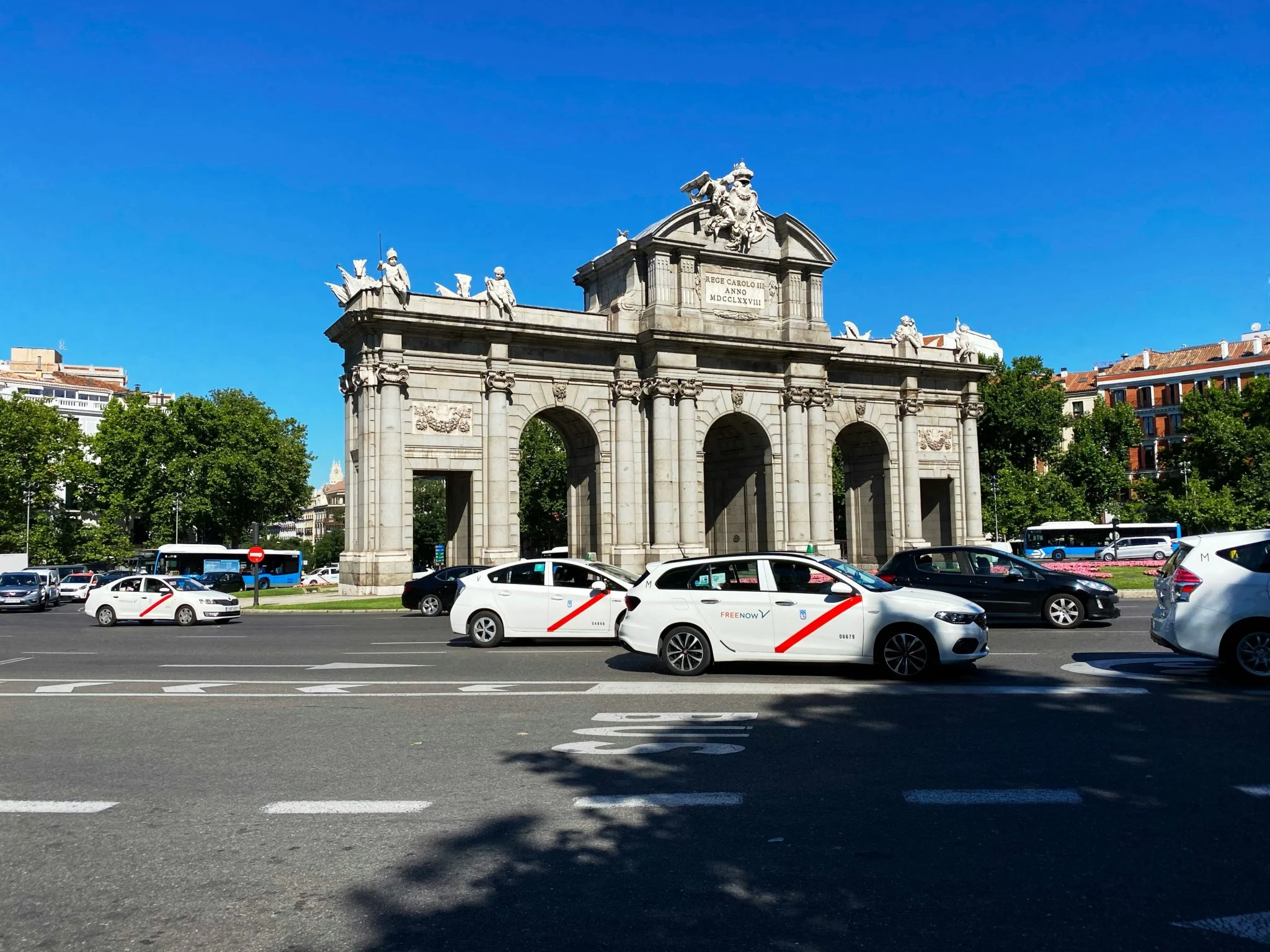 TMB incorporará 136 autobuses hasta 2027: un tercio de la flota será cero emisiones 1 Moncloa flota cero emisiones