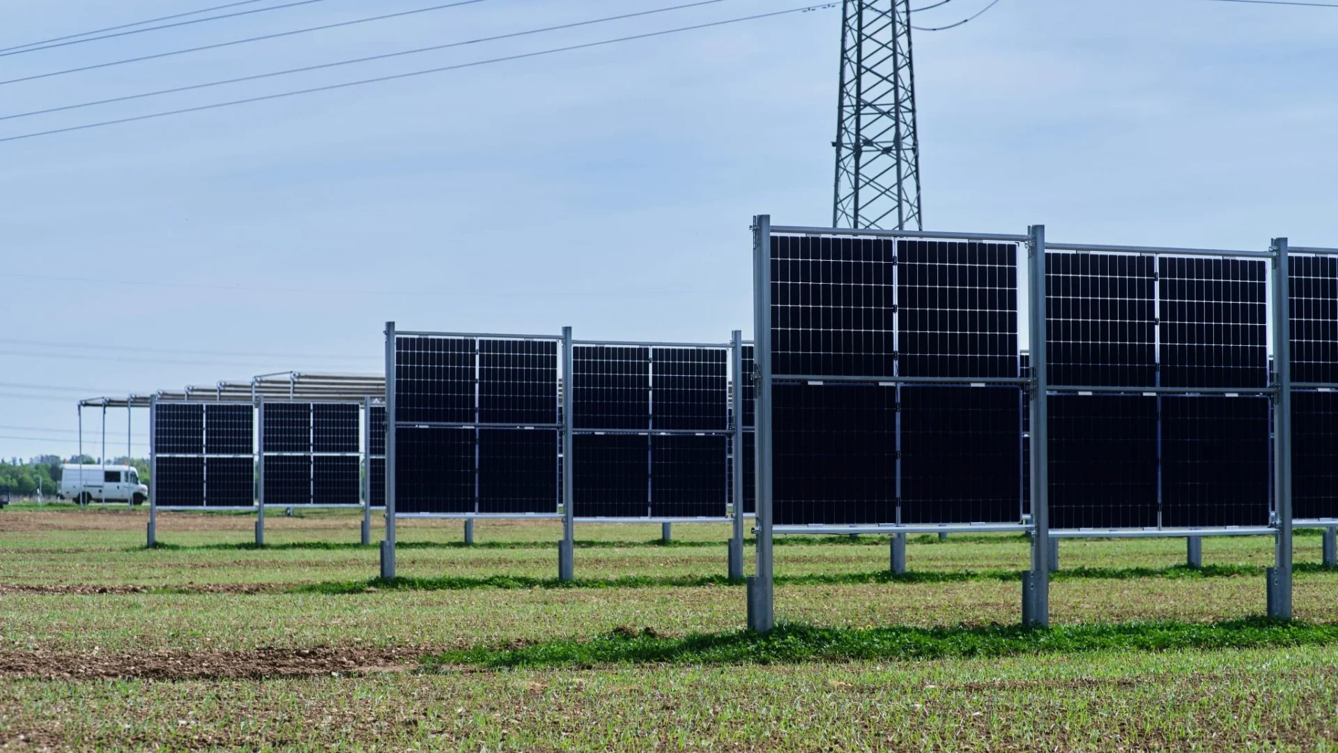 regulador-media-tension-fotovoltaica-260-portada regulador media tensión fotovoltaica