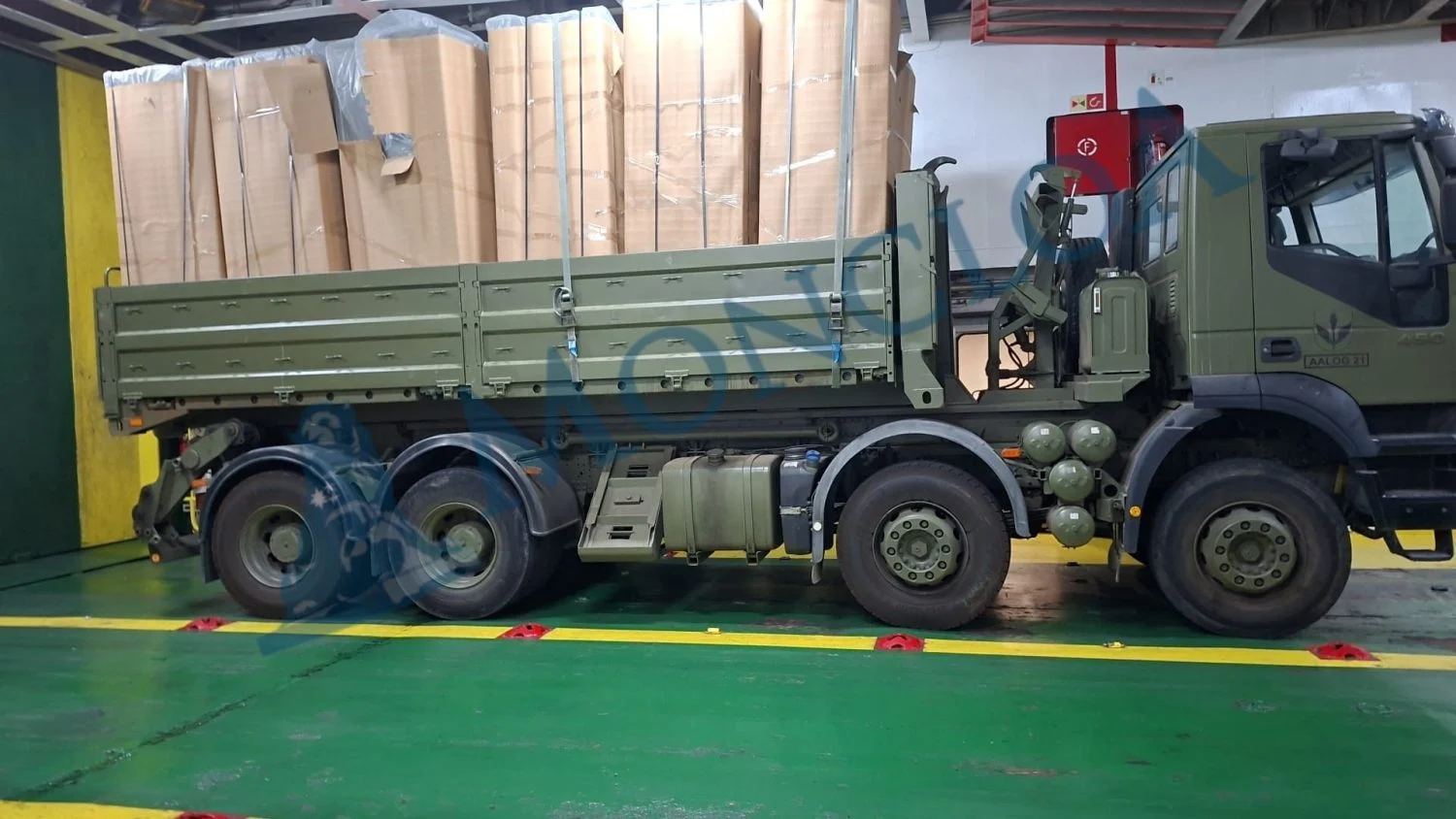 C2 marca El traslado de material a Ceuta ya ha comenzado. MONCLOA