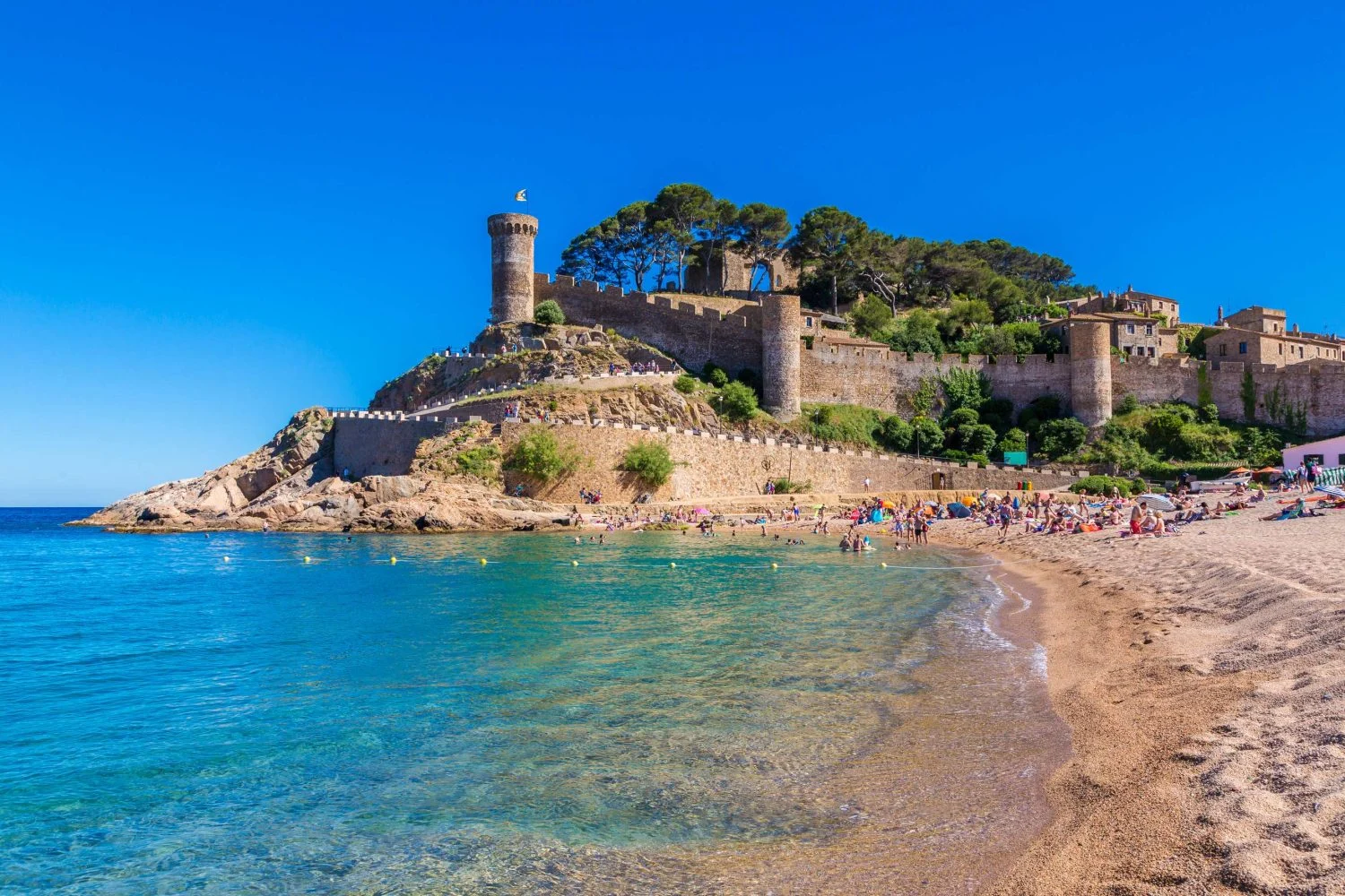 El Corte Inglés rebaja escapadas a la Costa Brava con niños gratis este fin de semana El Corte Inglés rebaja escapadas a la Costa Brava con niños gratis este fin de semana