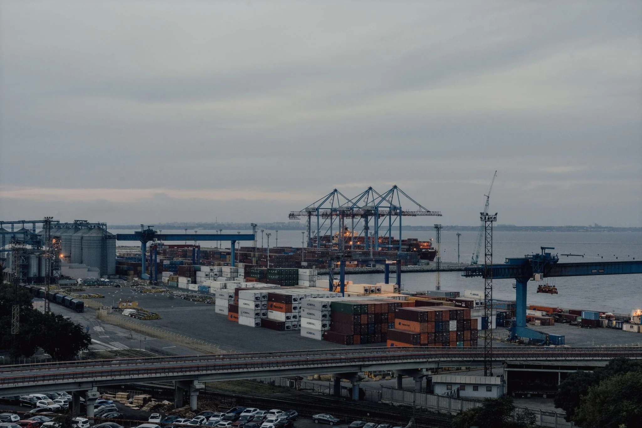 Rusia ataca la logística ferroviaria de Ucrania y los trenes con carga militar europea 1 Moncloa logística militar ucraniana