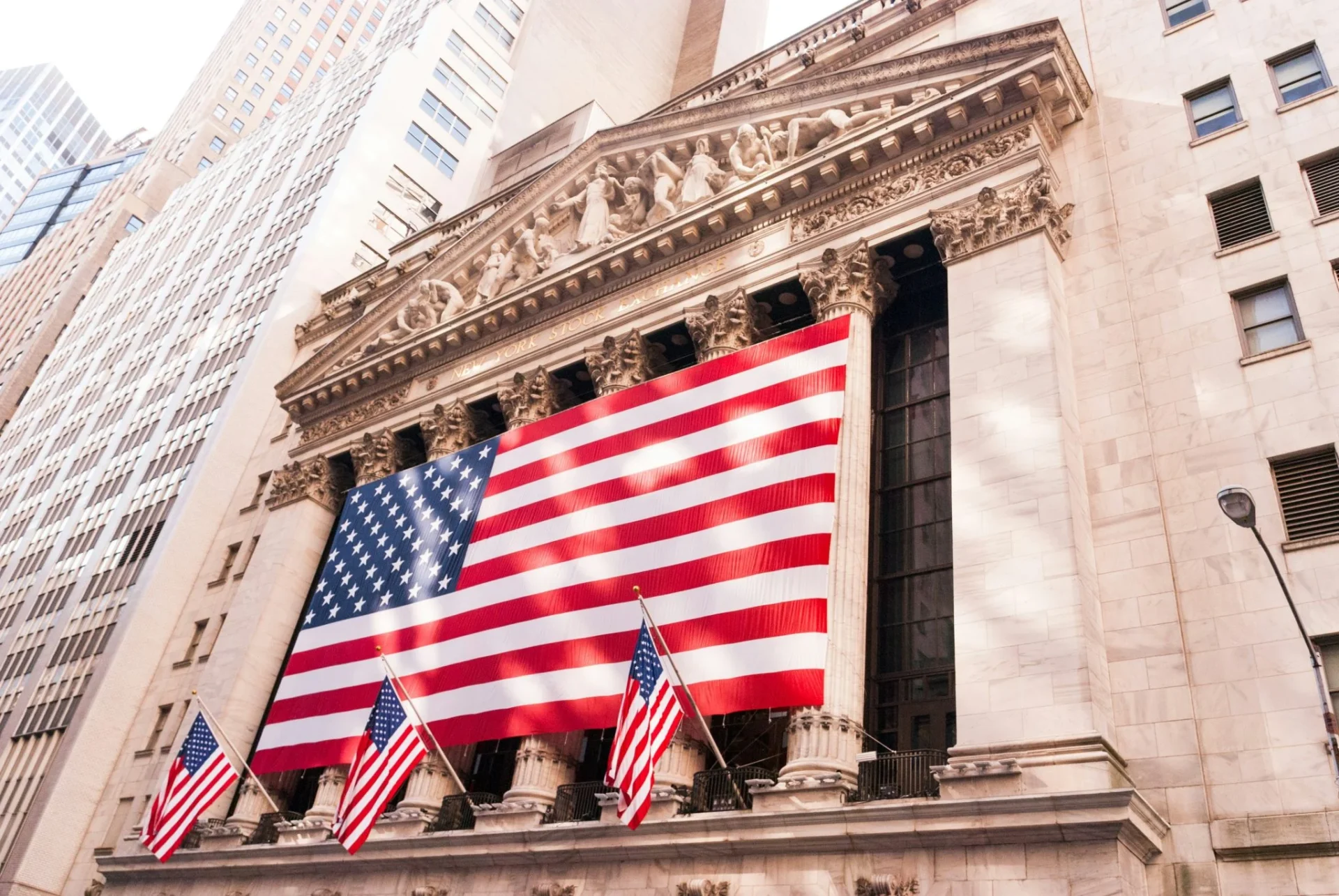 blanqueo-epstein-wall-street-wyden-portada blanqueo Epstein Wall Street