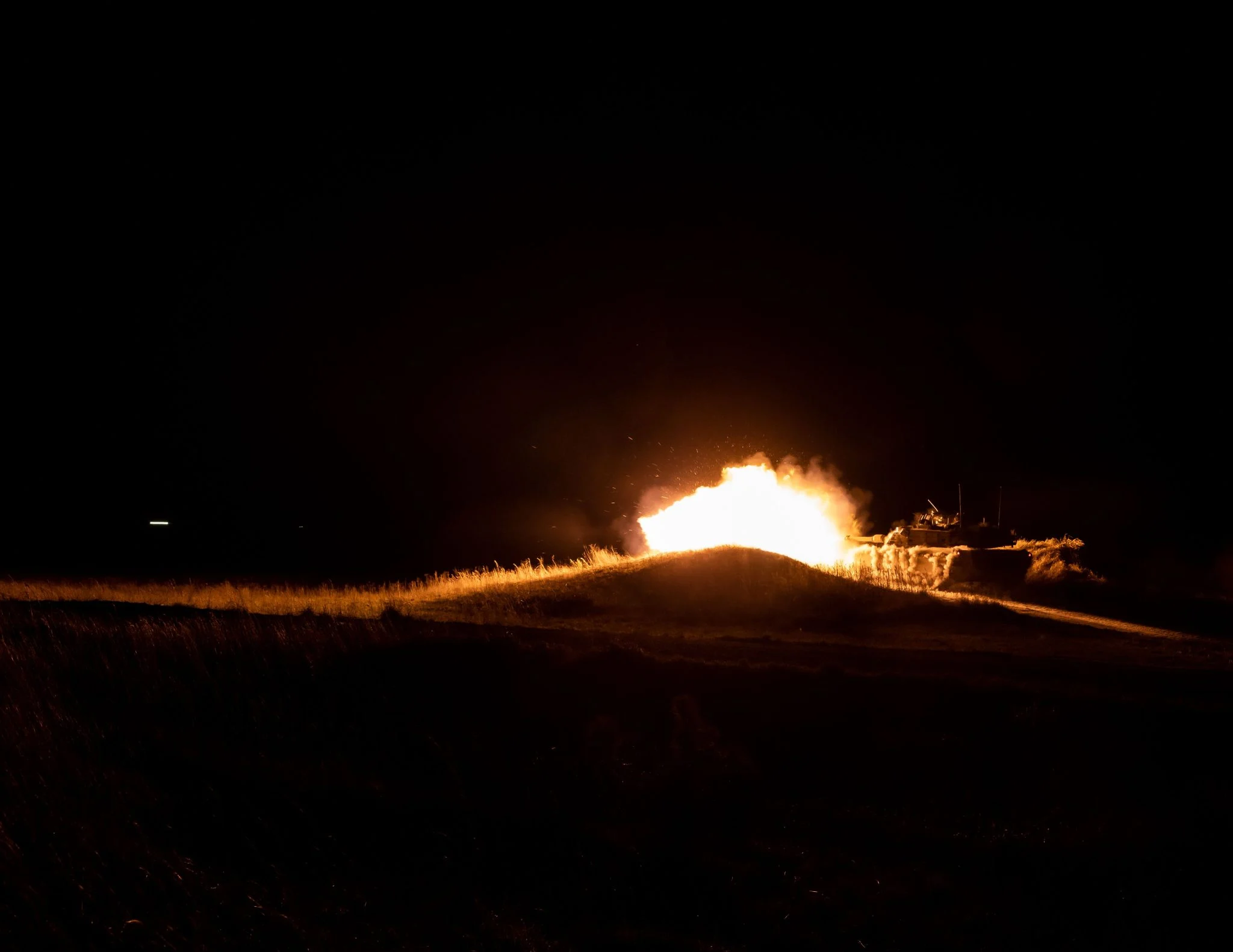 explosion-tanque-combustible-telde-gran-portada explosión tanque combustible Telde