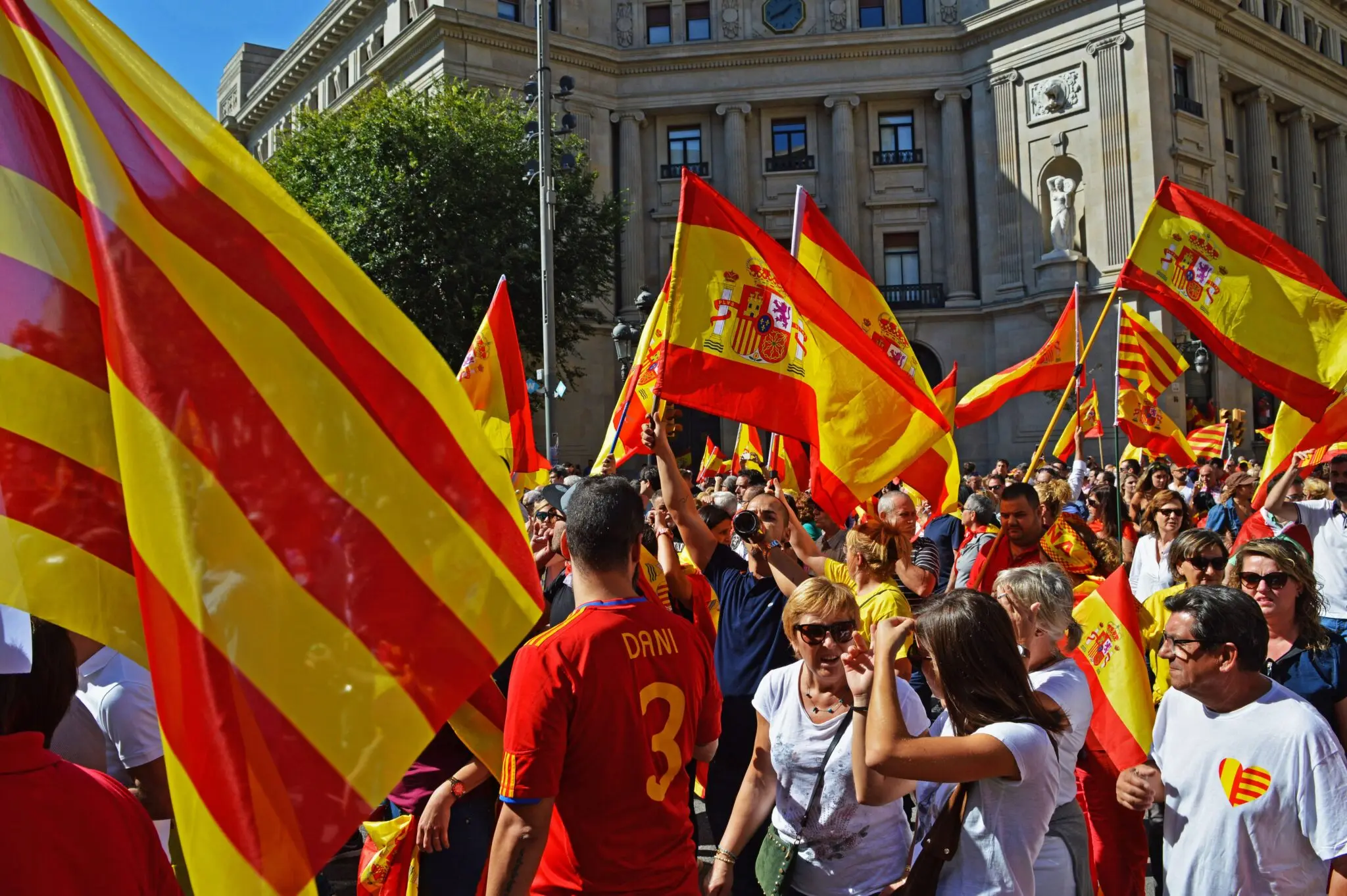 Feijóo abre el curso político con Ceuta contra Sánchez 1 Moncloa curso político 2026