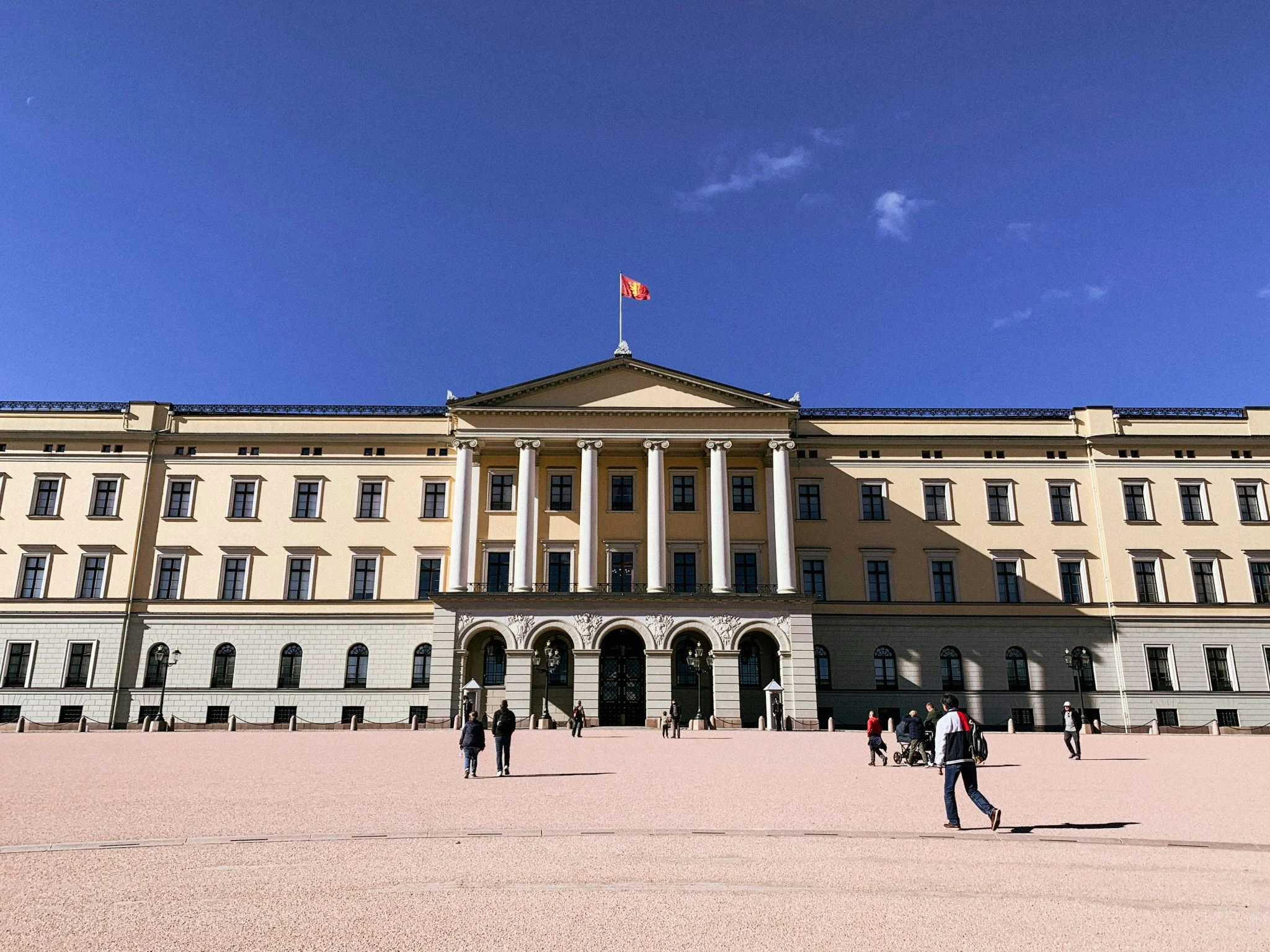 Harald V hospitalizado: el rey de Noruega ingresa y el palacio garantiza la continuidad institucional 1 Moncloa rey de Noruega ingreso