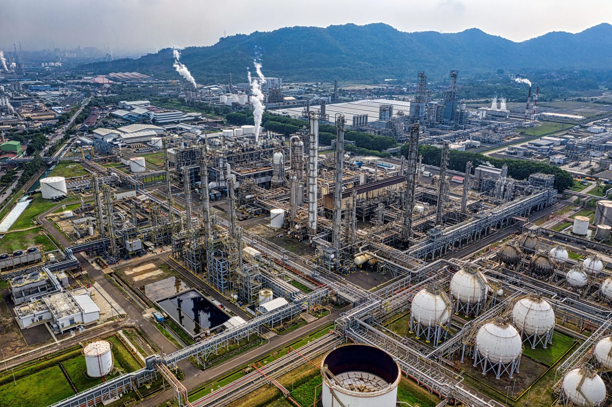 Inteligencia EE.UU.-Ucrania: reanudan el intercambio a plena capacidad mientras Kiev golpea refinerías rusas 1 Moncloa CIA Ucrania
