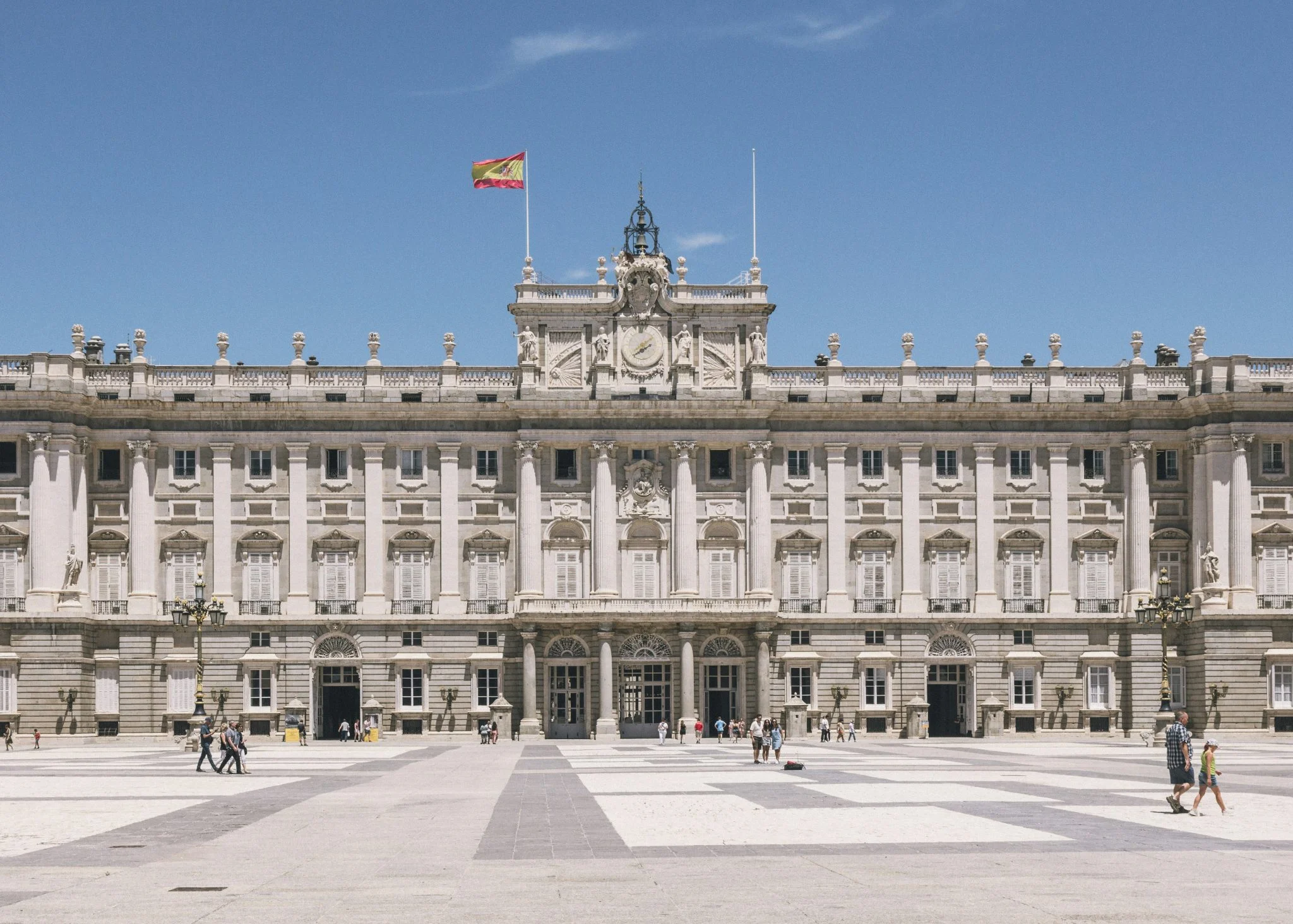 pp-moviliza-diputados-ayuso-atico-portada crisis ático Ayuso