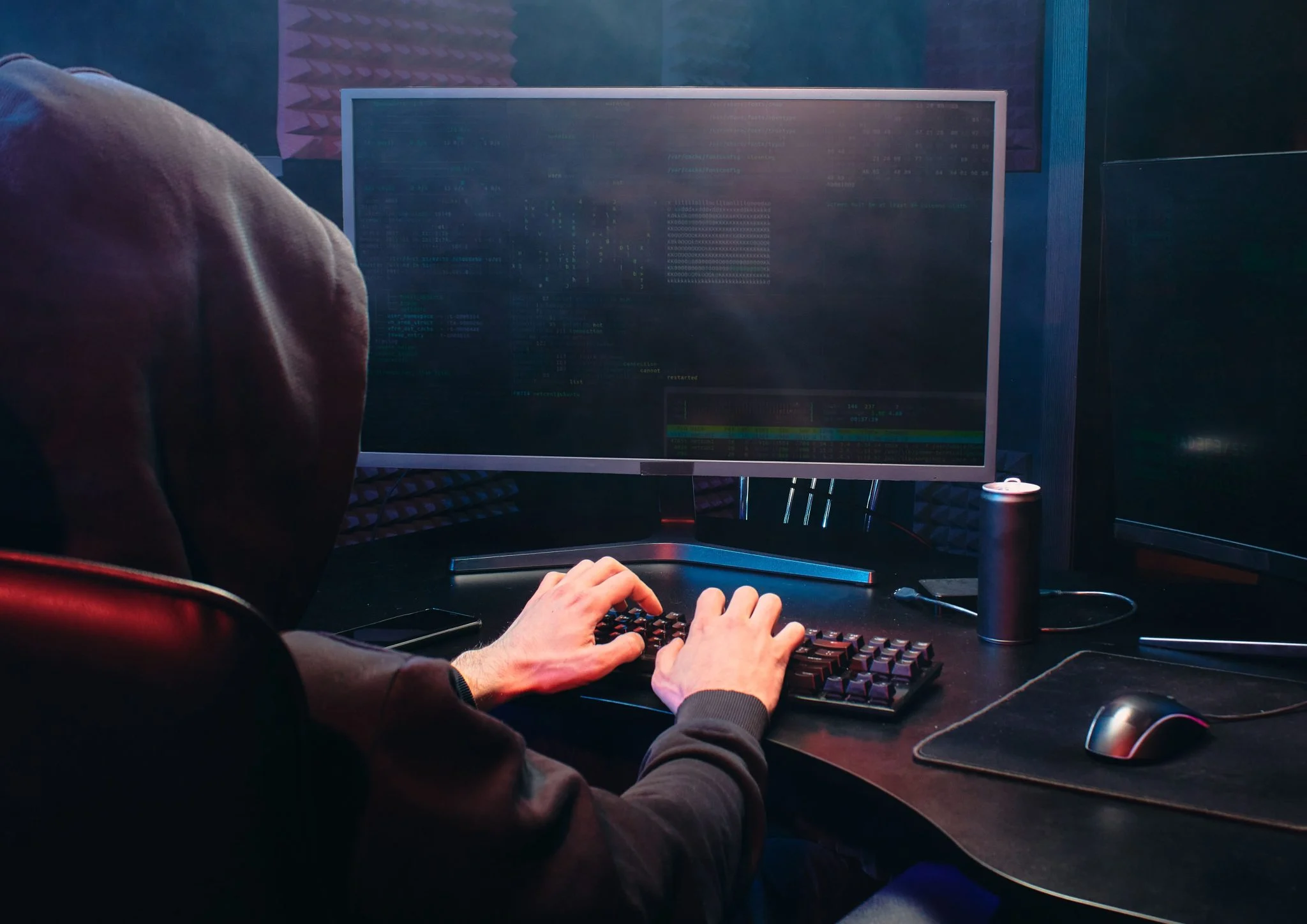 Trump privatiza la ciberguerra: un memorándum y autoriza a hackers privados contra el crimen 1 Moncloa memorándum Trump