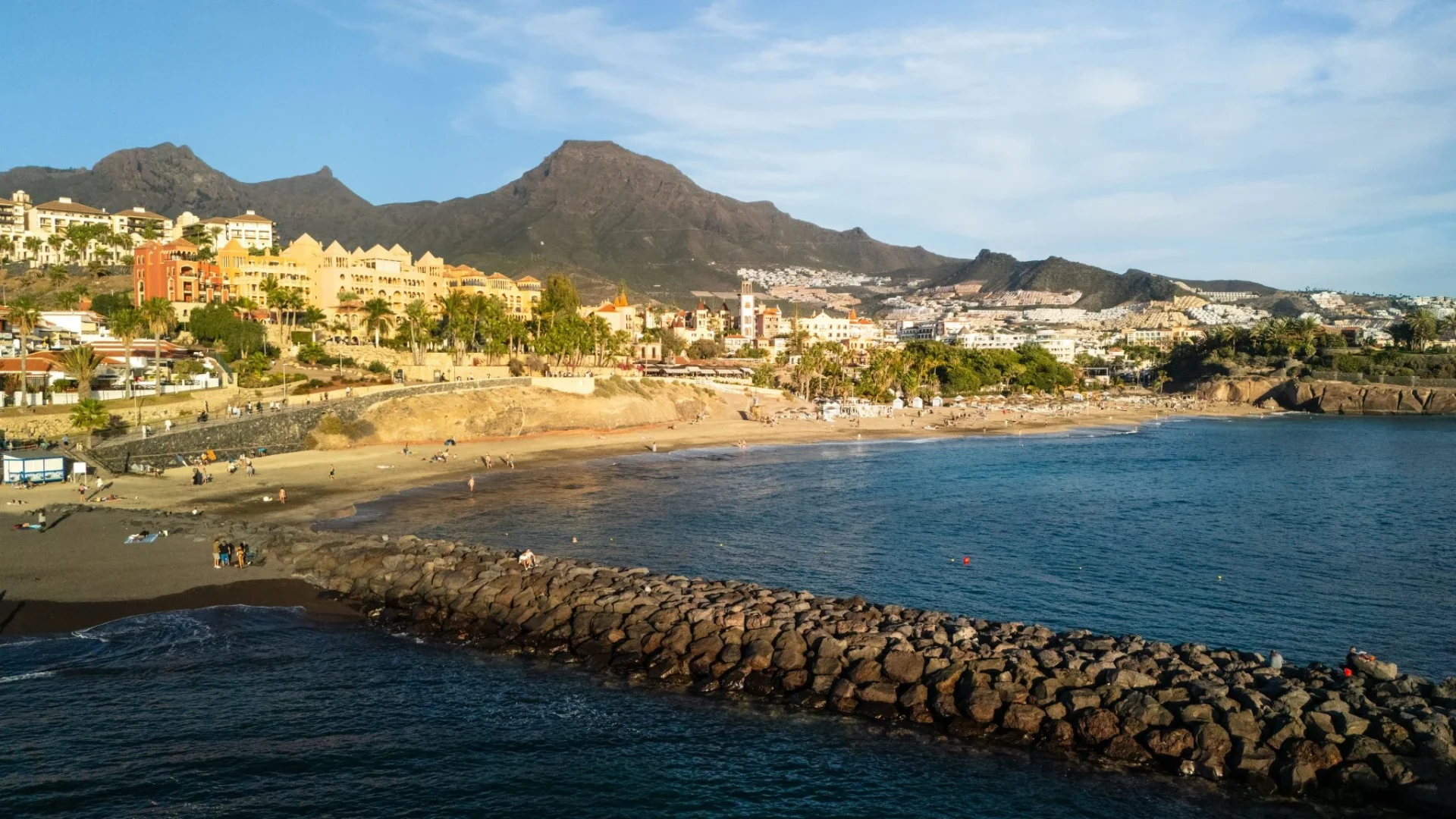 turismo-canarias-julio-pernoctaciones-portada turismo Canarias julio