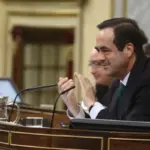 Los intereses detrás de la defensa de España: los contratos públicos en los que intervino José Bono