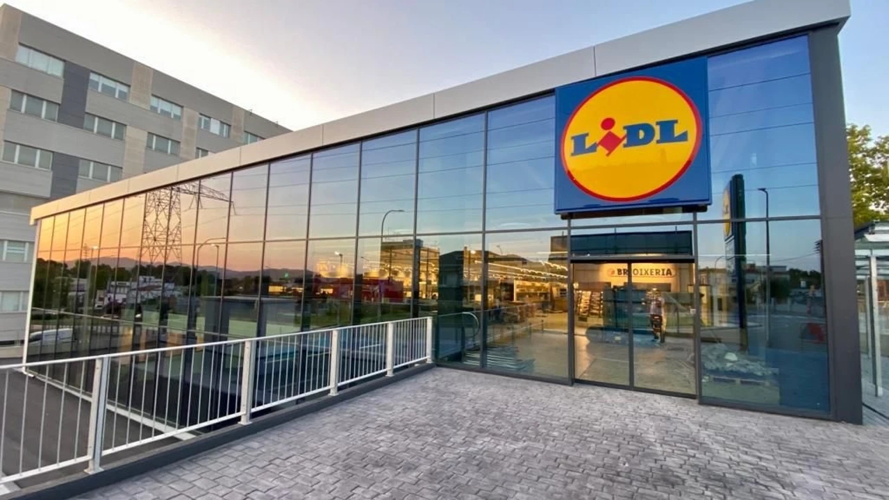 La chaqueta acolchada de Lidl que vence a la lluvia por menos de 15€: repelente al agua, sostenible y ya con tallas agotadas