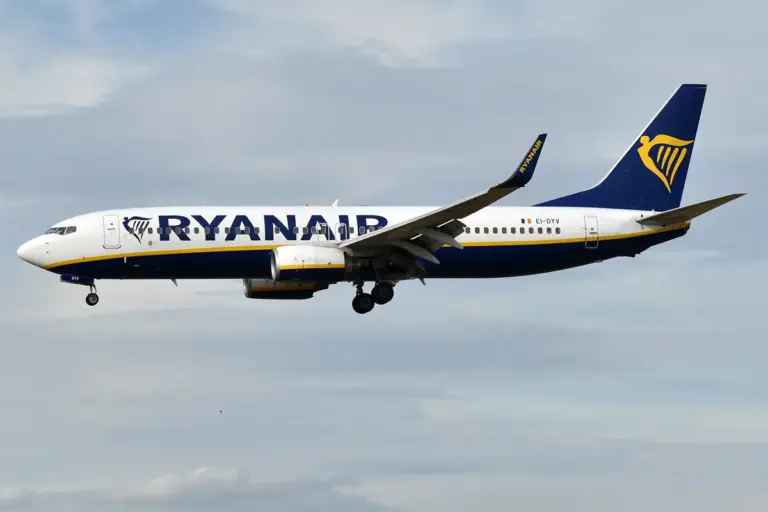 Ryanair y Wizz Air refuerzan Canarias y Baleares este invierno: Cómo conseguir las ofertas ocultas