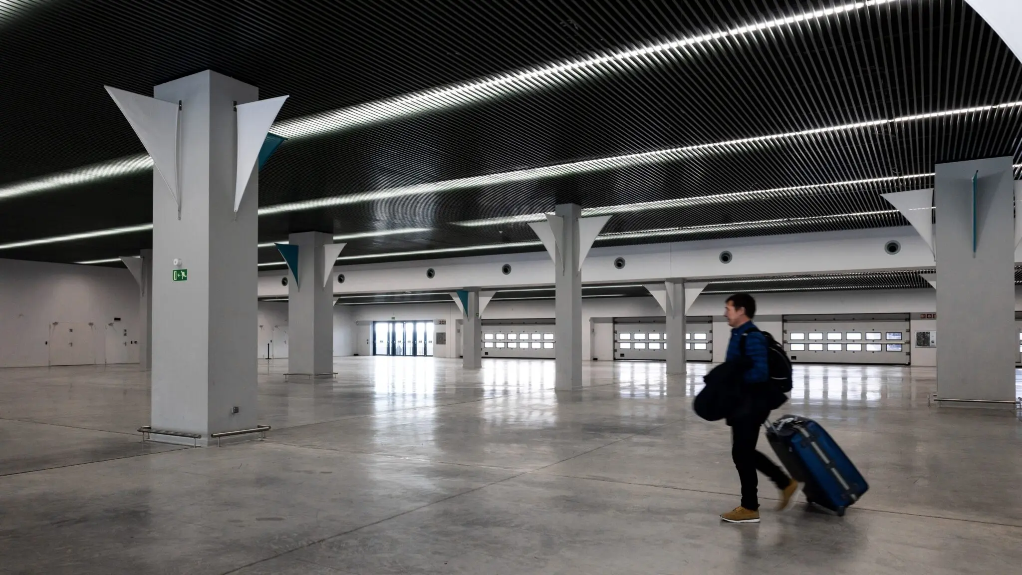 El aeropuerto de Vigo pierde un 10% de pasajeros en agosto con solo seis rutas y pone en riesgo el millón anual 1 Moncloa Peinador