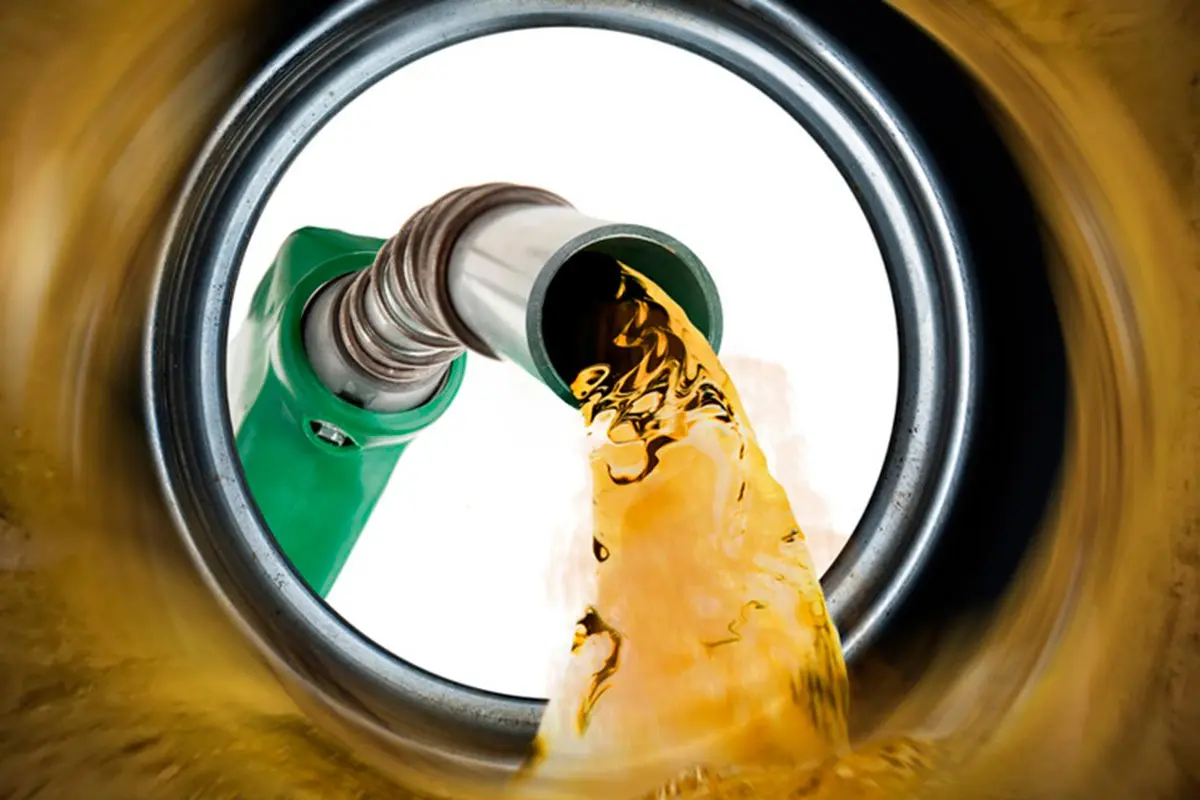 El truco de la app del Miteco y la OCU para filtrar estaciones de autoservicio con la gasolina por debajo de 1,65 euros El truco de la app del Miteco y la OCU para filtrar estaciones de autoservicio con la gasolina por debajo de 1,65 euros