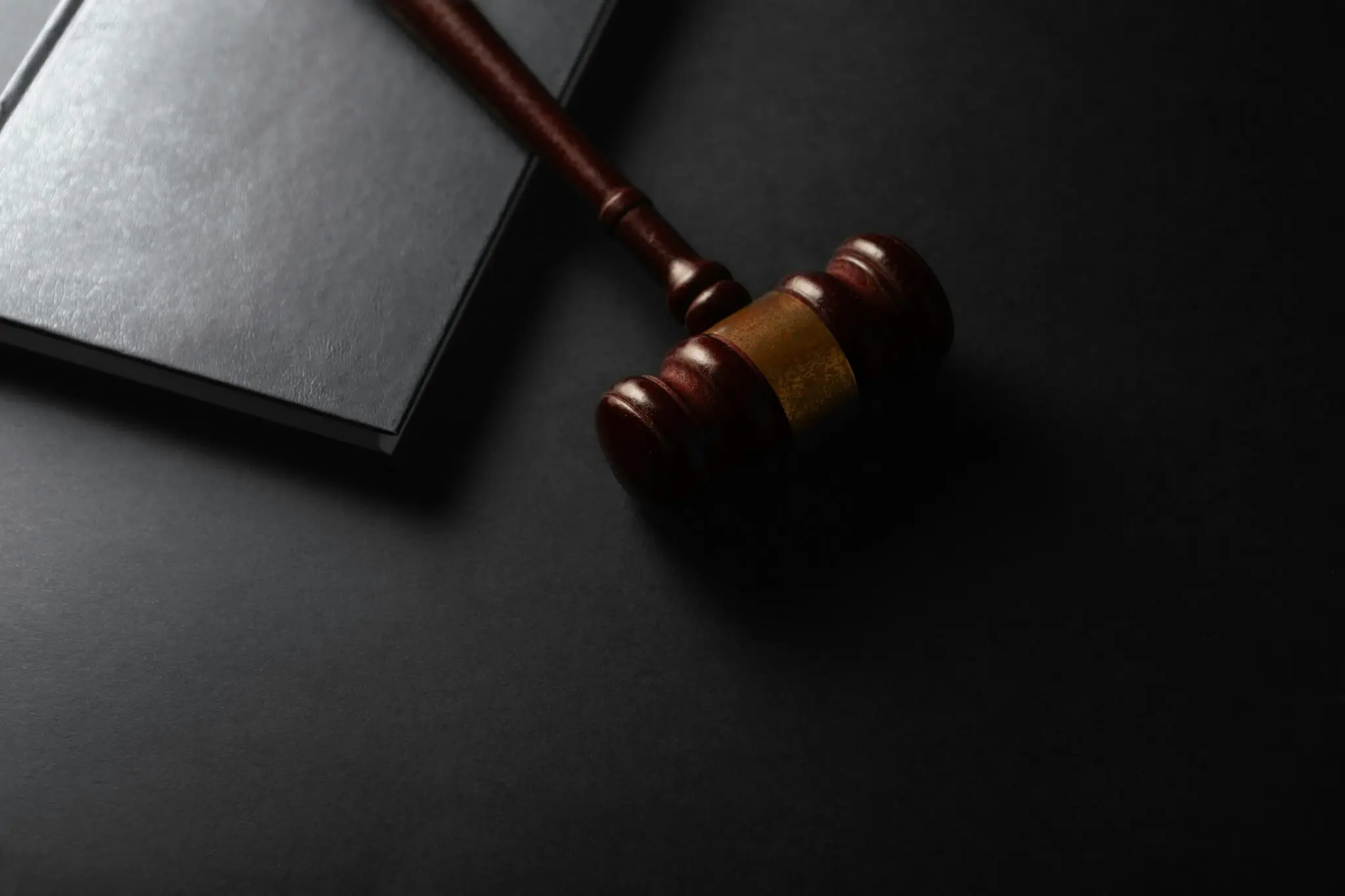 Expediente desclasificado: entrenar la IA con derechos de autor es 'un robo asombroso', según un directivo de Microsoft 1 Moncloa entrenamiento modelos IA