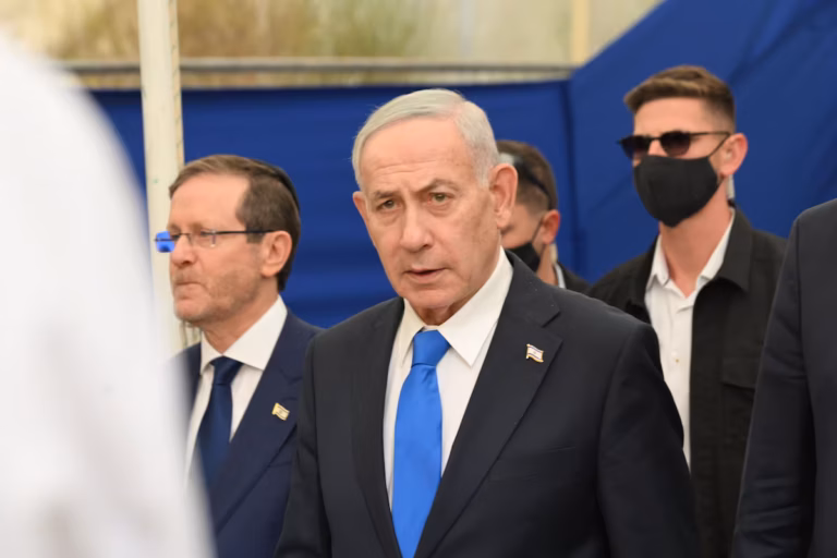 El ridículo del siglo en el espionaje: la unidad secreta de Teherán que en realidad mandaba Tel Aviv