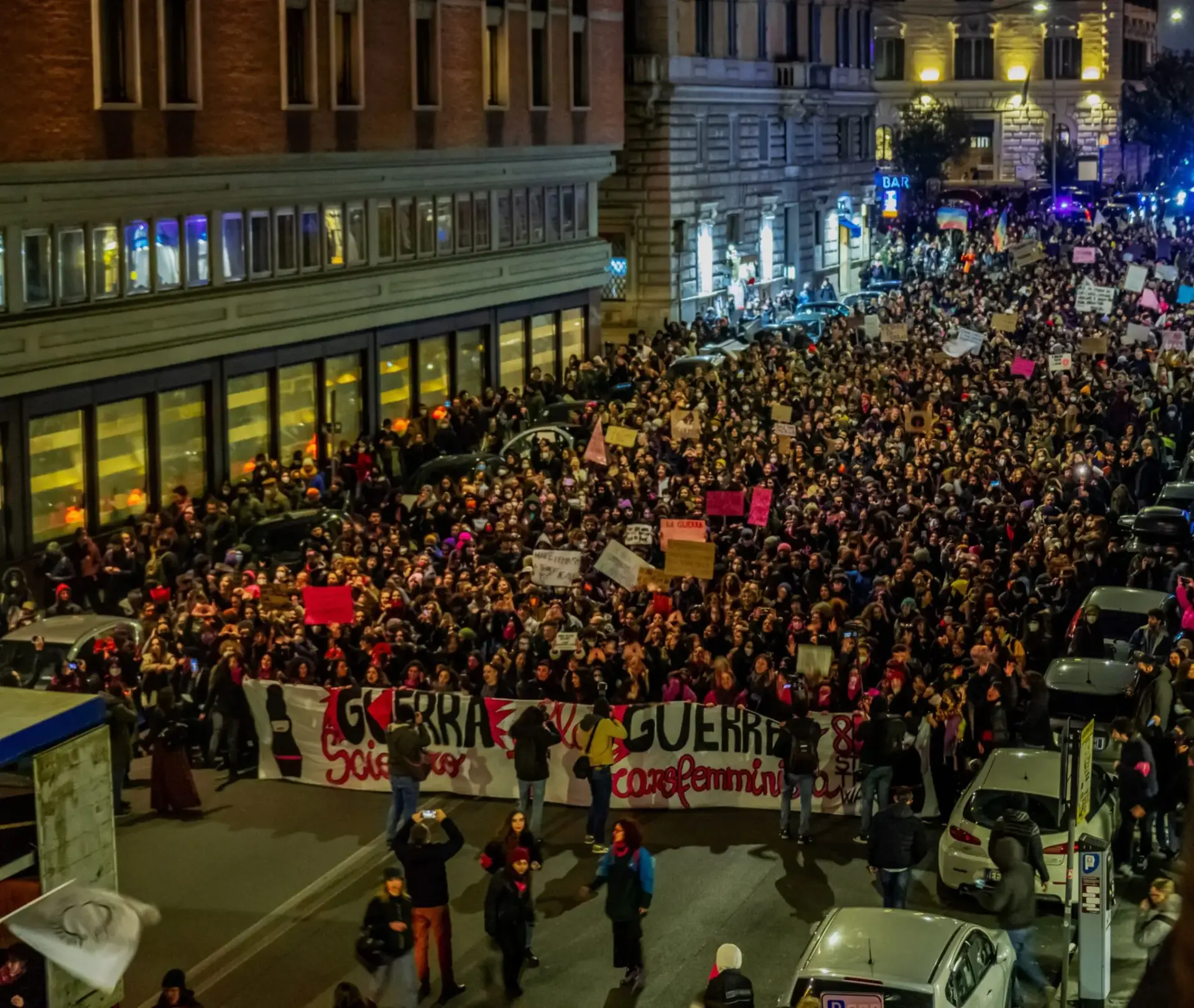 Por qué medio país sale este miércoles a la calle por Ceuta (y qué dice realmente el informe sobre Marruecos) Por qué medio país sale este miércoles a la calle por Ceuta (y qué dice realmente el informe sobre Marruecos)