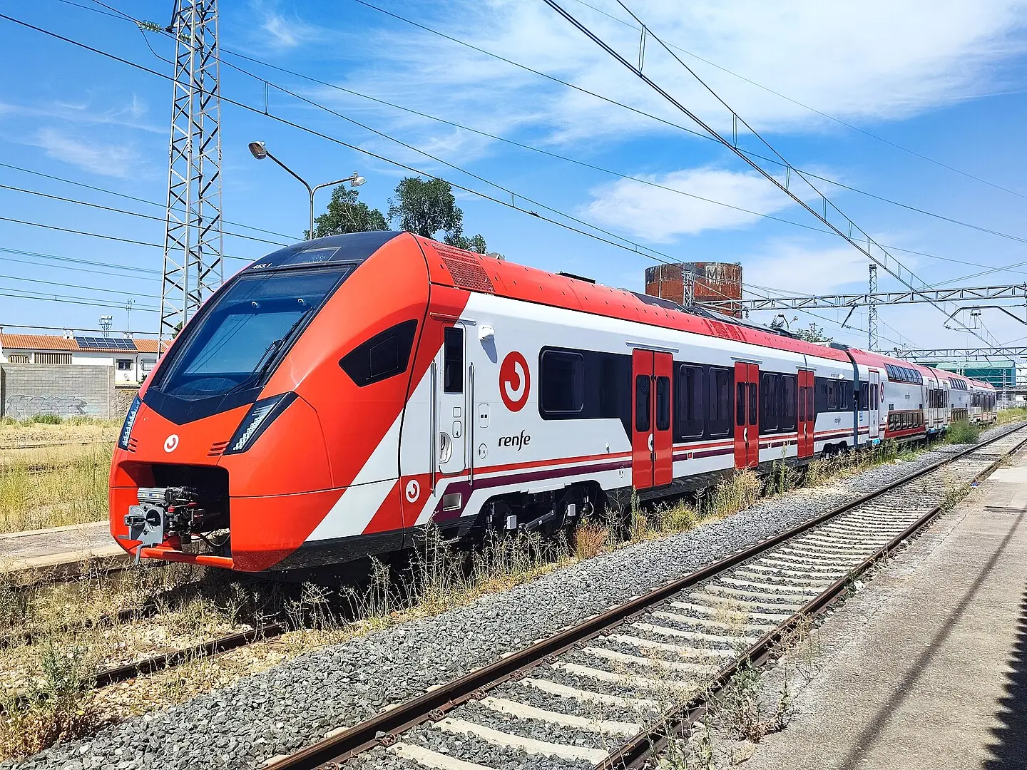 Cómo aplicar los códigos de descuento de Renfe y Ouigo para viajar en los puentes de otoño Cómo aplicar los códigos de descuento de Renfe y Ouigo para viajar en los puentes de otoño