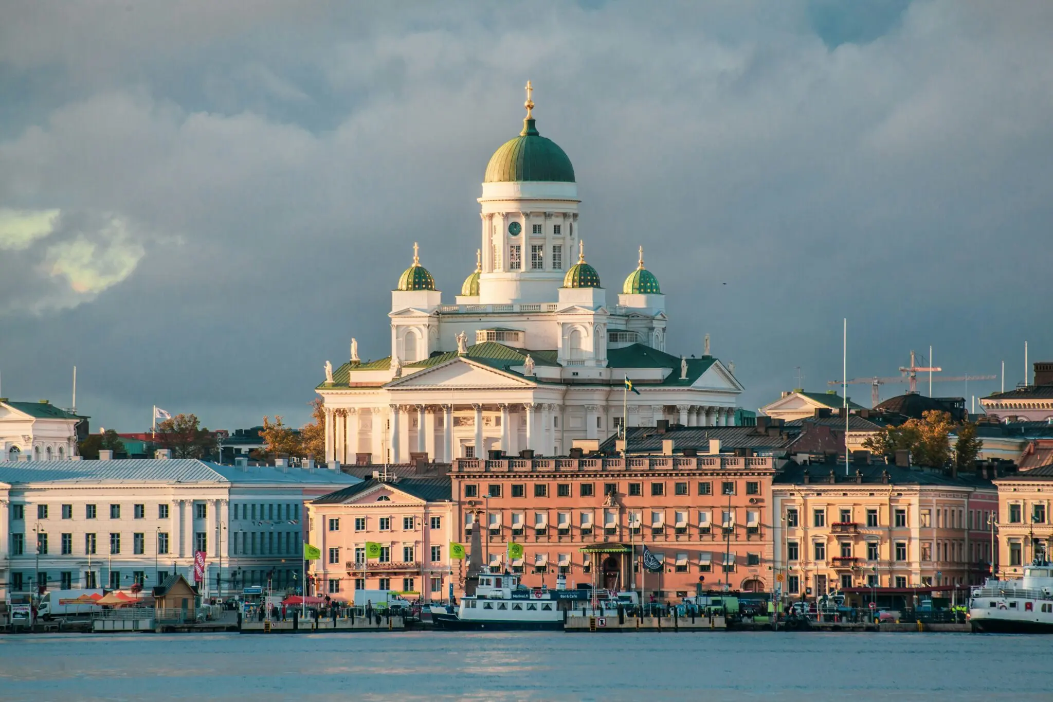 Los Reyes estrenan su primer viaje de Estado a Finlandia del 5 al 7 de octubre en plena alerta híbrida rusa 1 Moncloa Reyes Finlandia