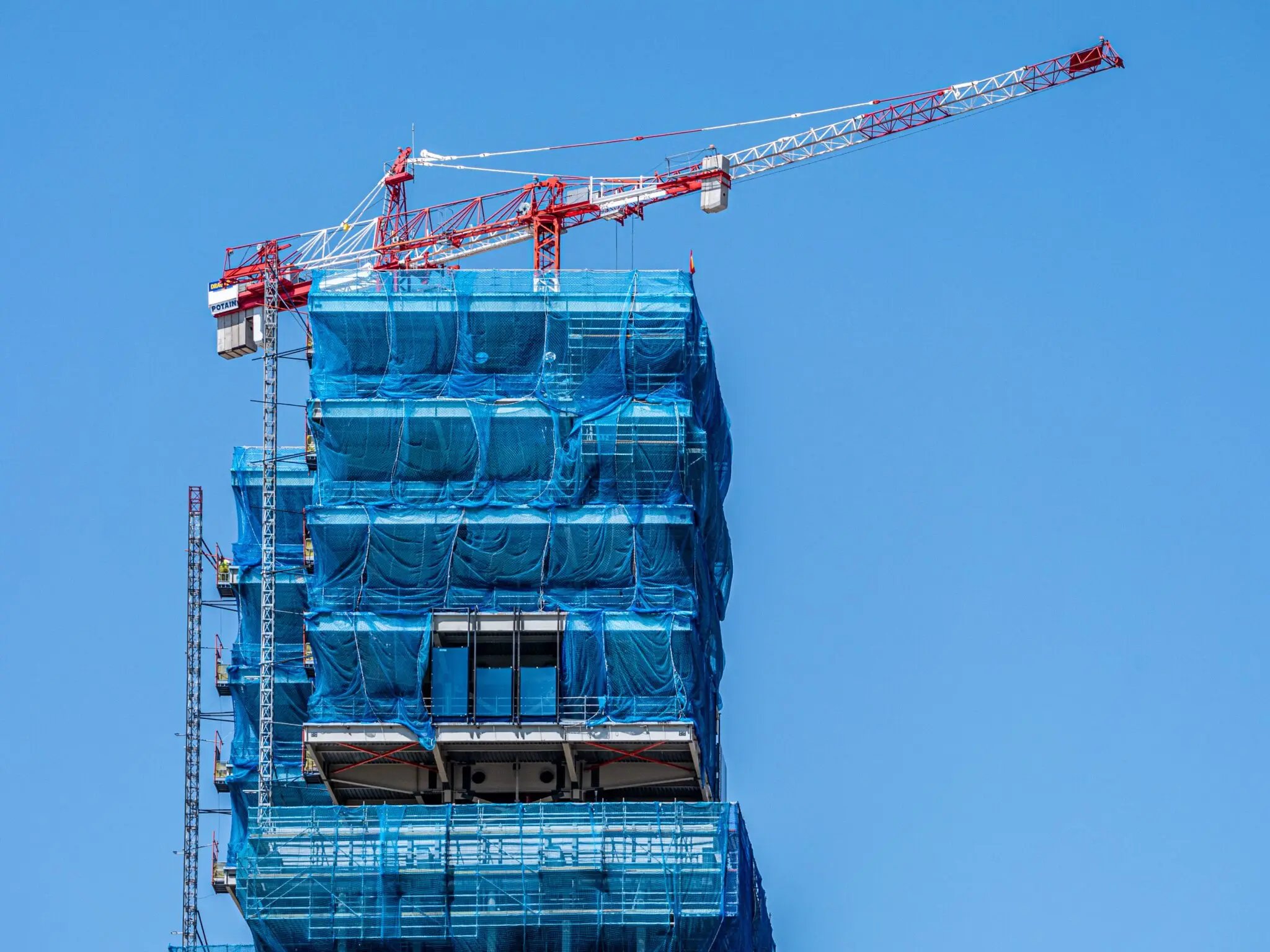 Vigo dispara los visados de vivienda nueva del PGOM, pero el coste de materiales frena las obras 1 Moncloa visados vivienda