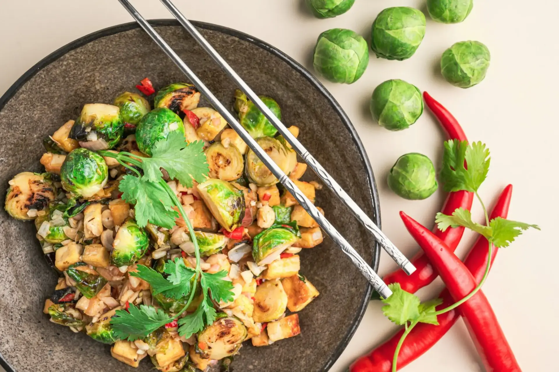 wok-tofu-pimientos-cena-vegetariana-portada wok de tofu con pimientos