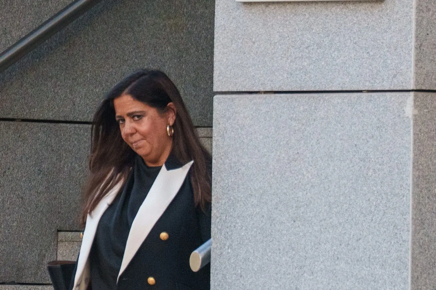 EuropaPress_7828033_jueza_investigo_hermano_pedro_sanchez_beatriz_biedma_salida_audiencia
