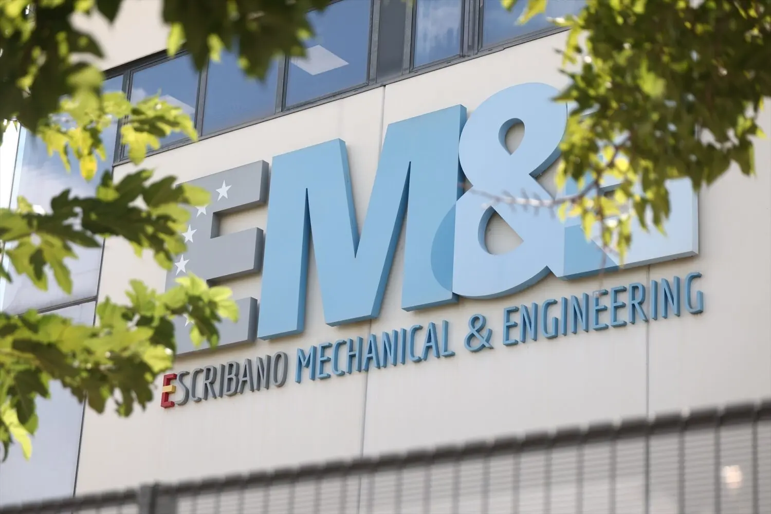 Fachada exterior de la sede de Escribano Mechanical & Engineering Fachada exterior de la sede de Escribano Mechanical & Engineering (EM&E)