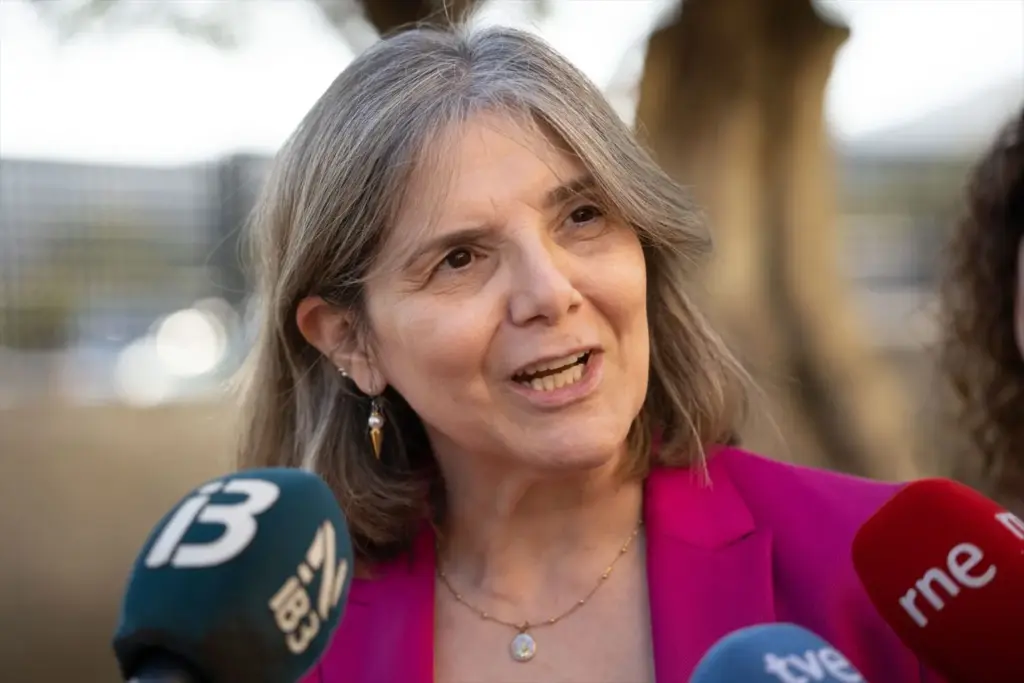 Grupo de Puebla y Ley de Nietos: las conexiones políticas que ponen el foco en el voto exterior 3 Moncloa La secretaria de Estado de Migraciones, Pilar Cancela. Foto: Agencias