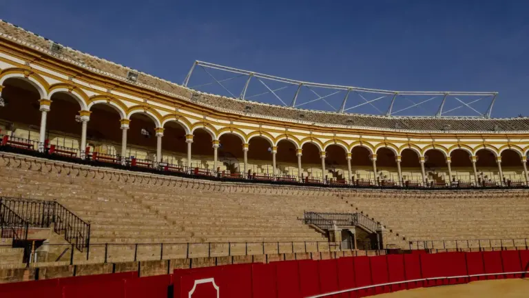 À Punt gasta más de un millón en corridas de toros desde 2025: 227.000 euros por San Isidro