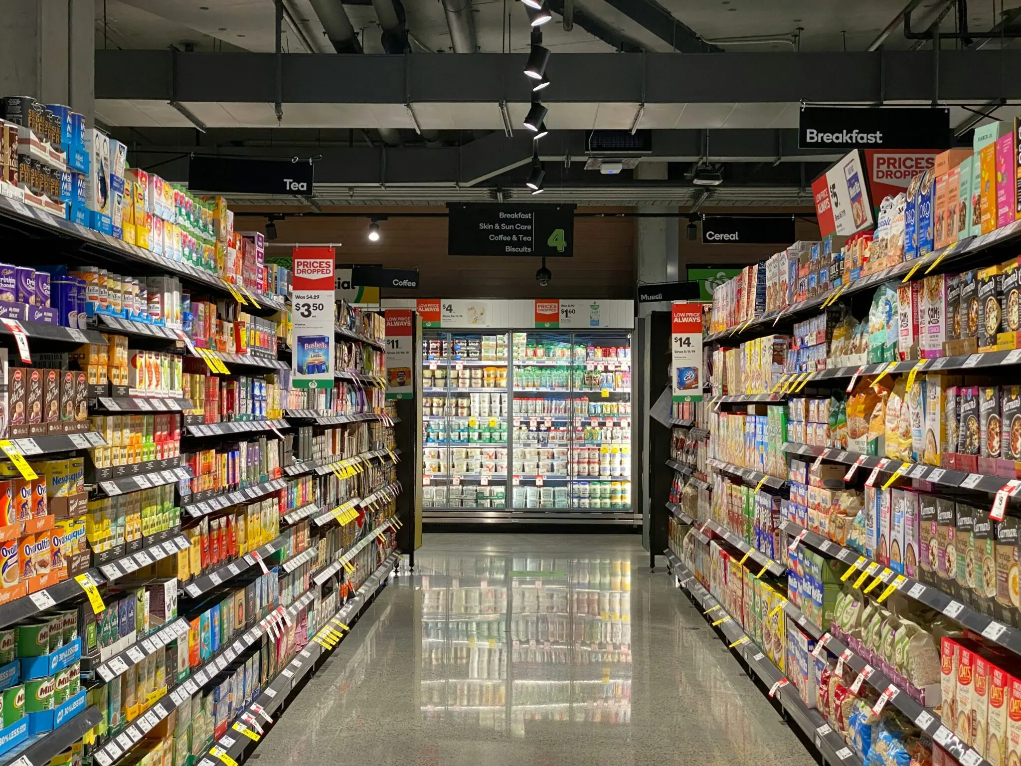 La alerta alimentaria Arla: retiran el pudding proteico de vainilla con cristales vendido en Alcampo y Consum 1 Moncloa fragmentos de cristal pudding