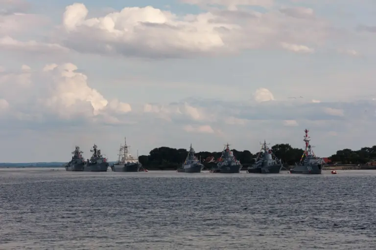 Armada buques rusos