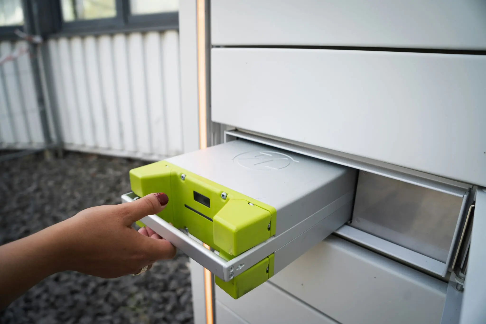 Austria recibe 43.300 solicitudes de ayudas solares en diez minutos y enfocará 2027 al almacenamiento 1 Moncloa subvenciones fotovoltaica