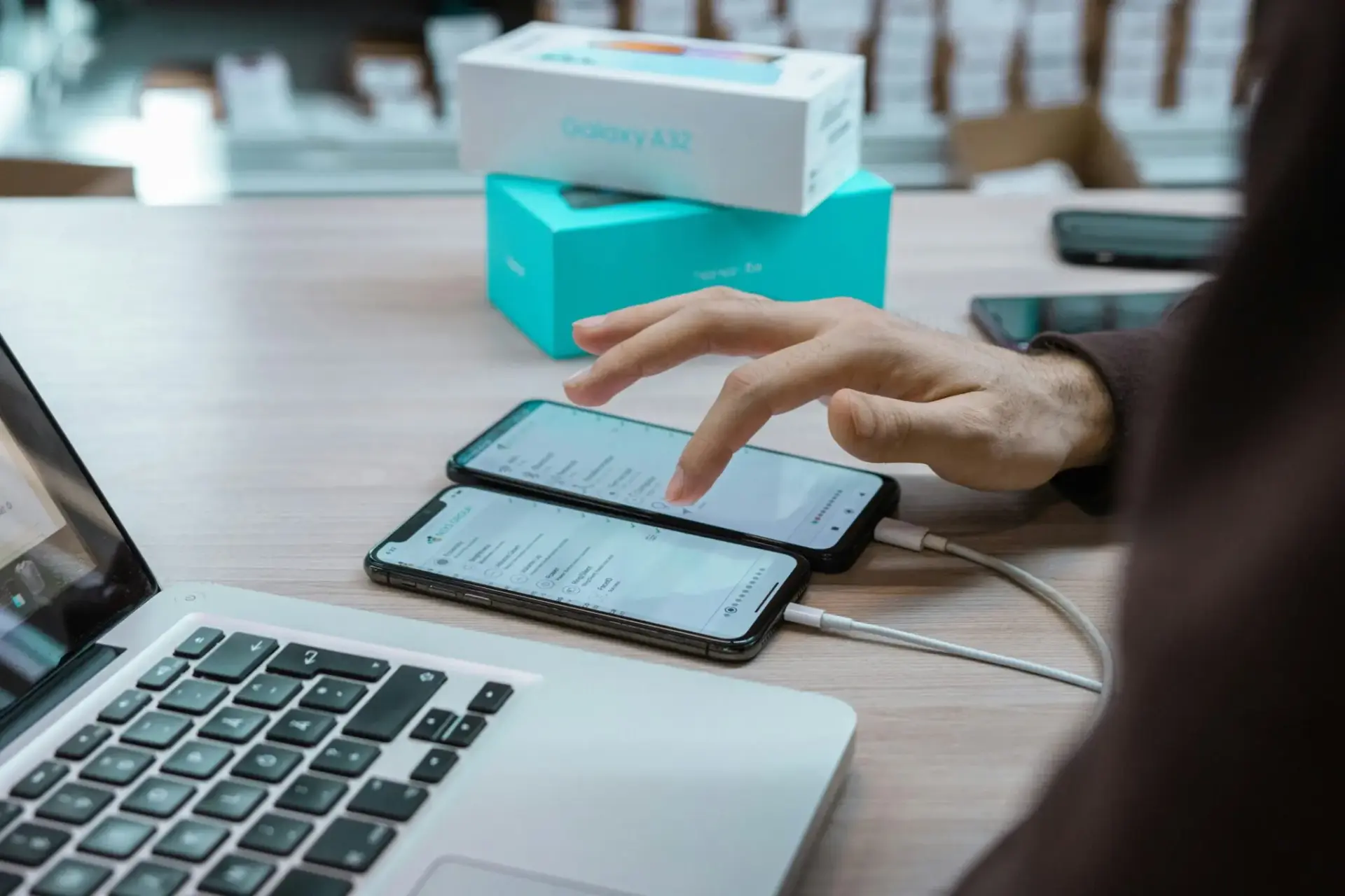 caida-ventas-smartphones-movil-120-euros-portada caída de ventas de smartphones