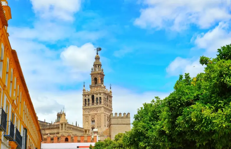 AEMET prevé hasta 34 grados en Sevilla en pleno octubre: calor anómalo en varias provincias andaluzas