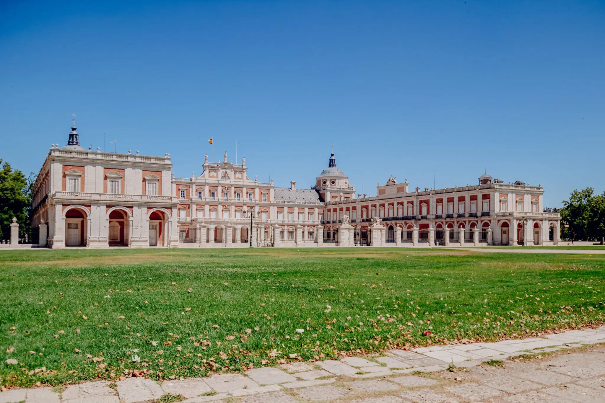 Carlos IV, el rey que abdicó dos veces y perdió la corona en Bayona 2 Moncloa abdicación de Bayona