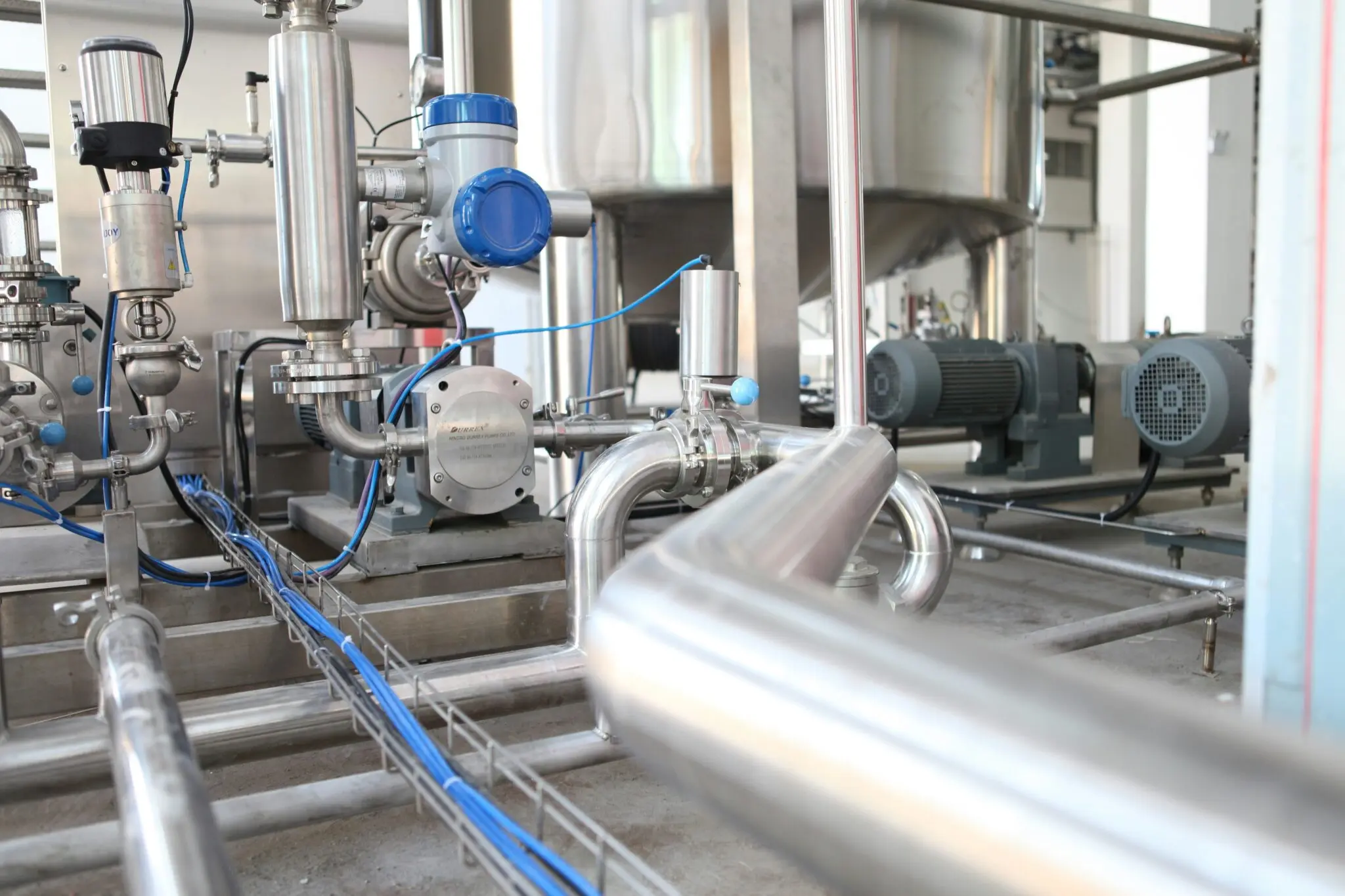 Los centros de datos de Abrantes consumirían 22,2 millones de litros de agua al día frente a 3,6 con circuito cerrado 1 Moncloa consumo de agua centros de datos