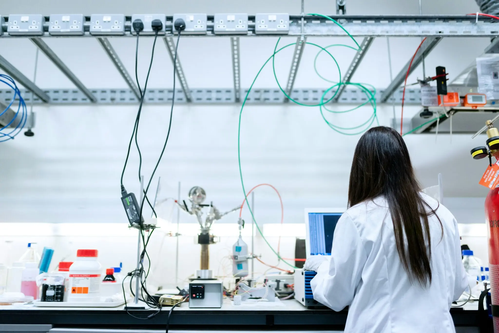 Google, Meta e Isomorphic Labs invierten 300 millones en la célula virtual con IA 1 Moncloa Google DeepMind