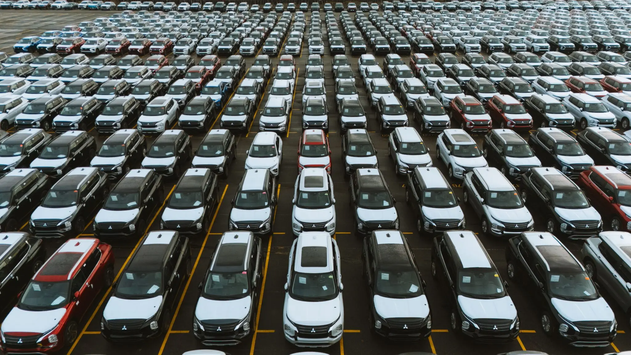 La importación de automóviles en Pontevedra se dispara un 163% mientras las exportaciones caen un 4,4% 1 Moncloa exportaciones Pontevedra