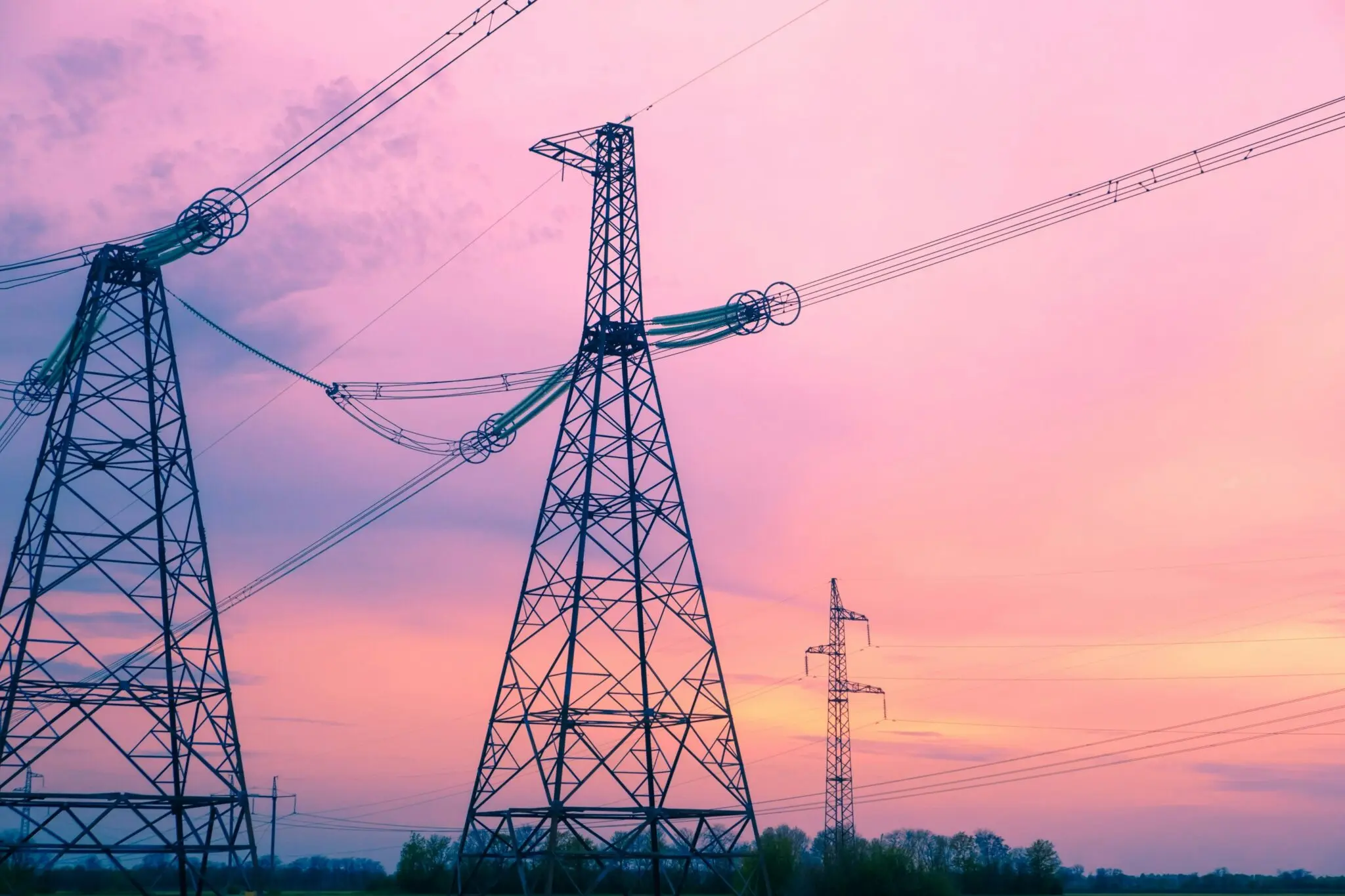 La ley de energía del Senado multará a cualquier presidente que bloquee proyectos energéticos 1 Moncloa permisos energéticos