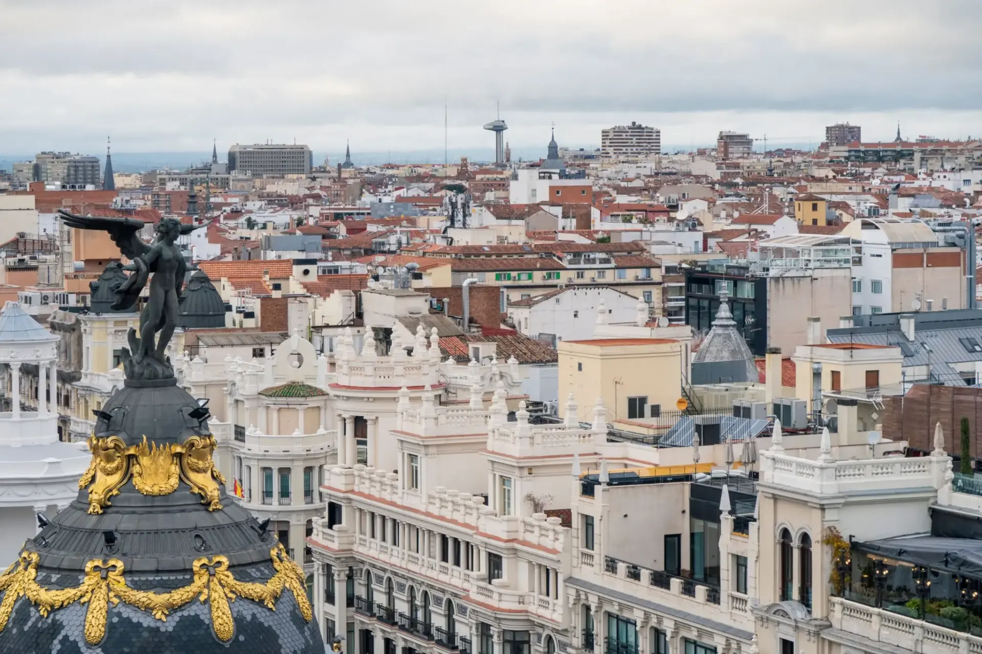 ley-turismo-madrid-hostels-autocaravanas-portada ley turismo Madrid