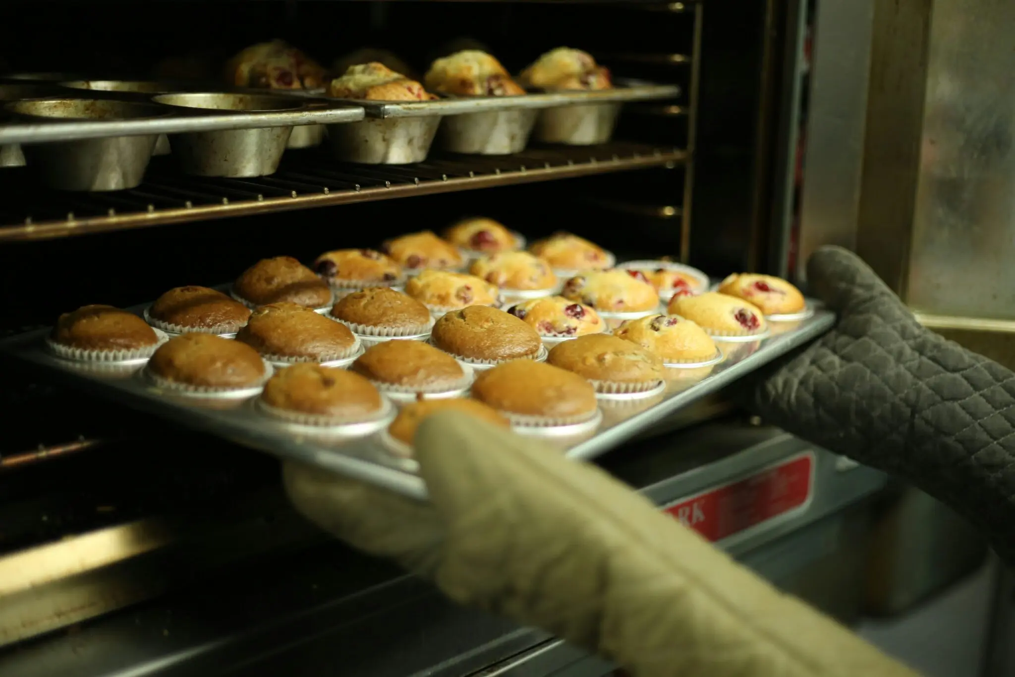limpiar-bandejas-horno-truco-viral-portada limpiar bandejas del horno