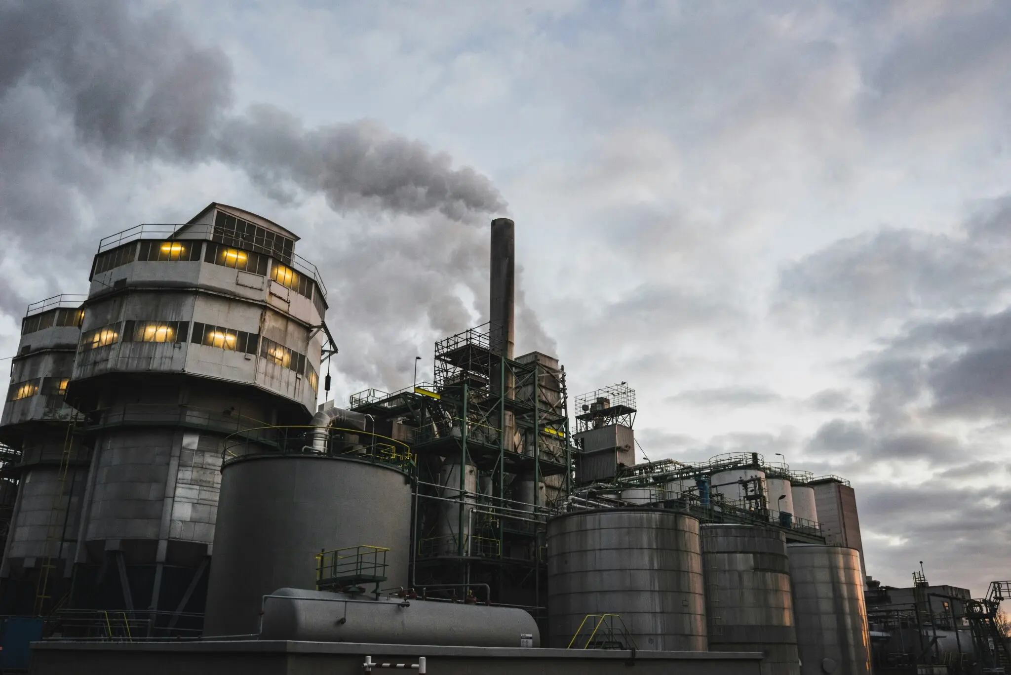 El Tribunal Supremo de EE. UU. revisa el caso Suncor: la batalla por juzgar las emisiones climáticas 1 Moncloa responsabilidad por emisiones